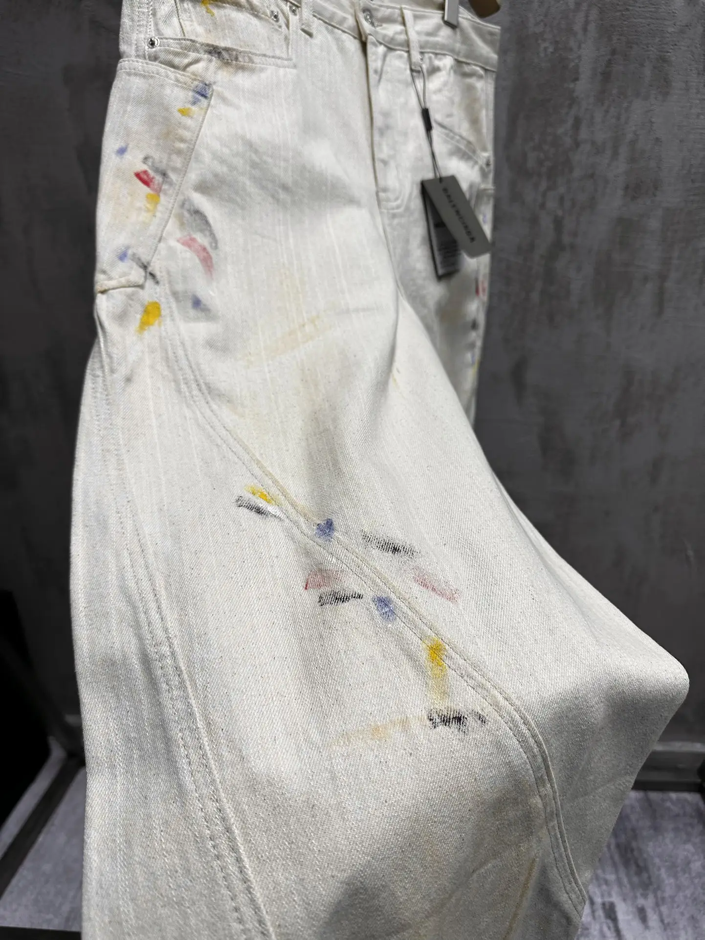 Paint-Splatter Twill Curved-Leg Trousers D20521850 — view 23