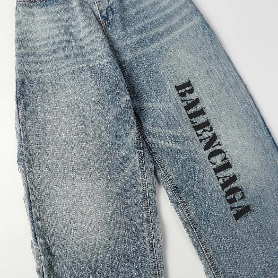 Logo-Print Wide-Leg Hybrid Jeans D23021849 — view 3