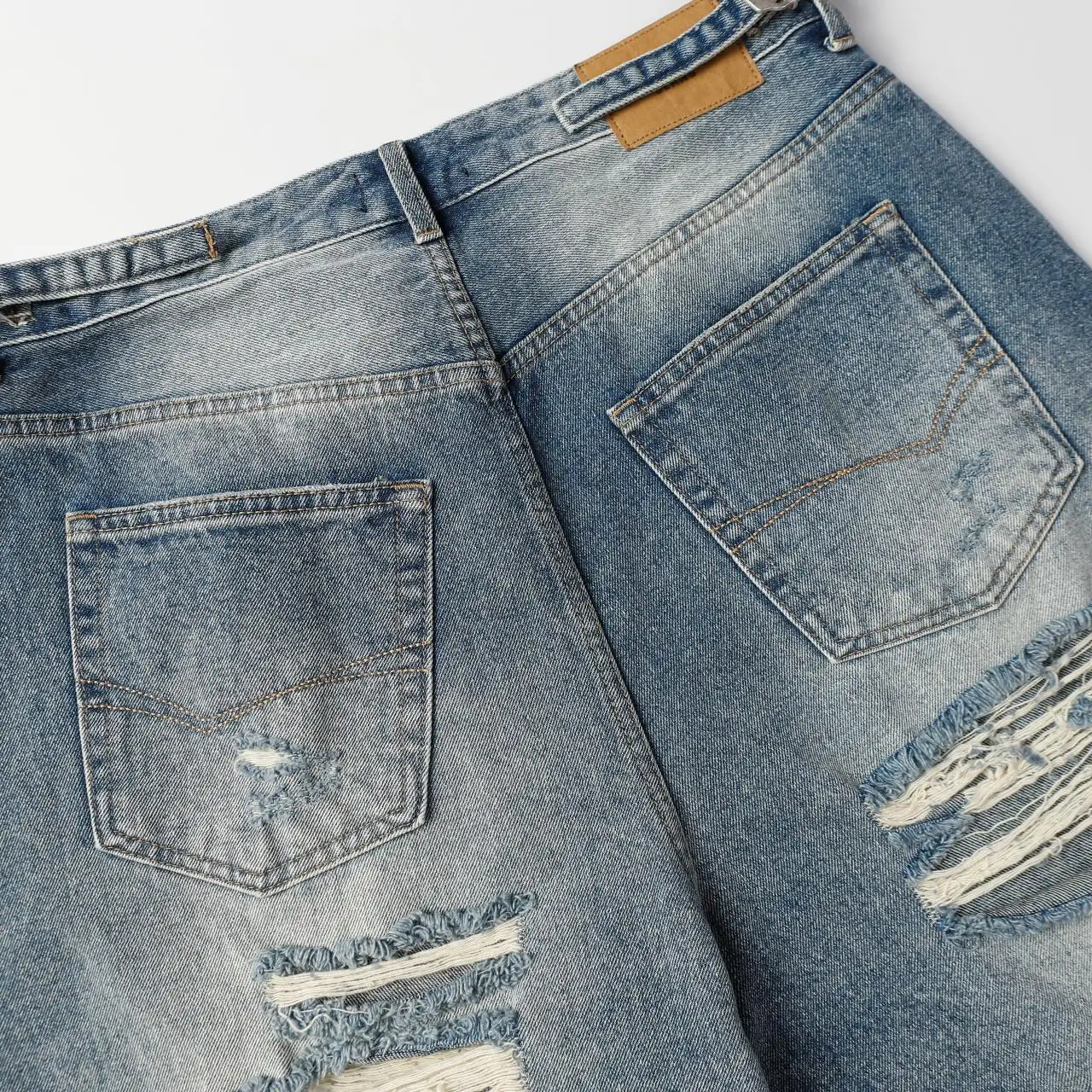 Distressed Wide-Leg Denim Shorts D21519930 — view 9
