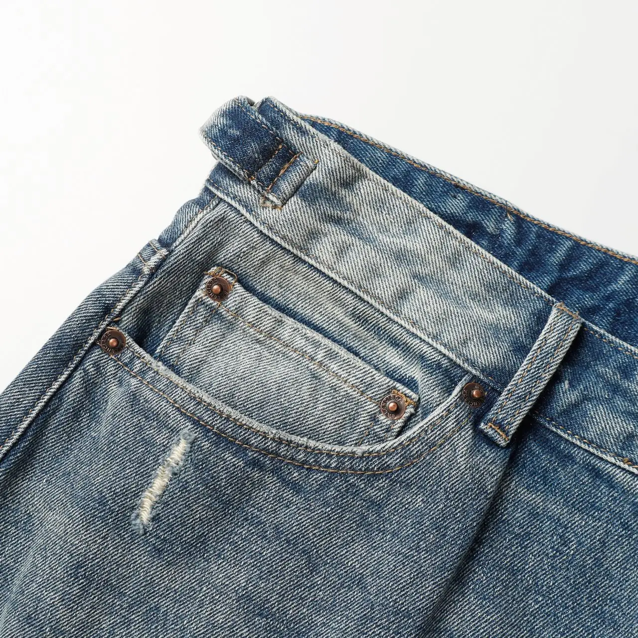 Distressed Wide-Leg Denim Shorts D21519930 — view 11