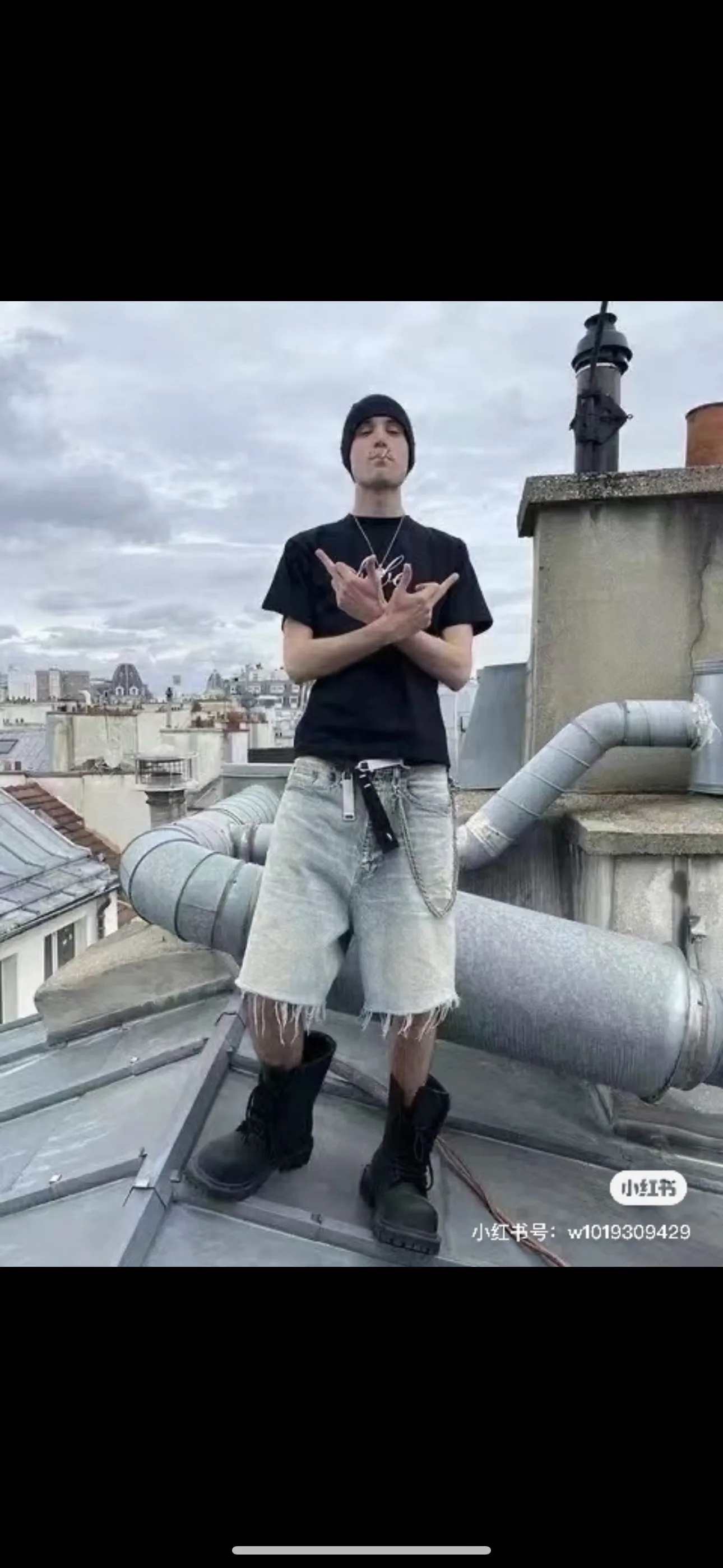 Baggy Washed Denim Shorts D21519929 — view 2