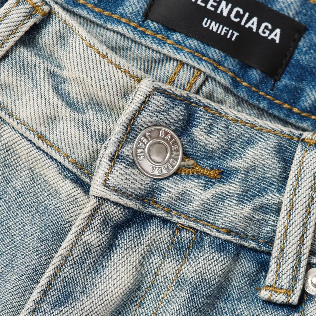Baggy Washed Denim Shorts D21519929 — view 11