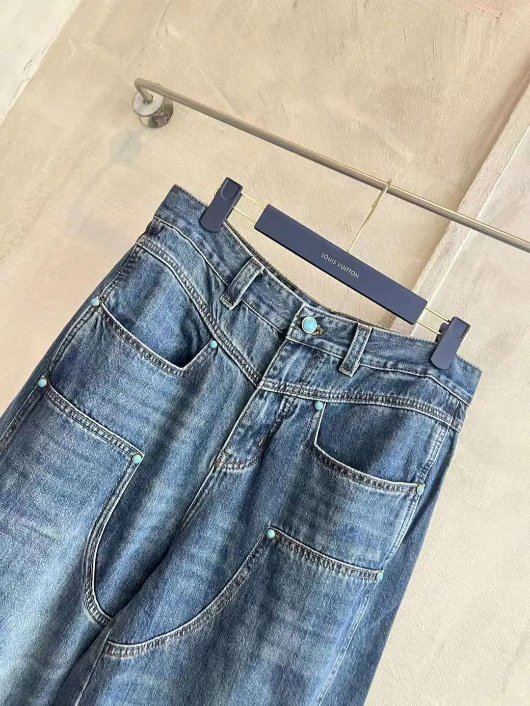 Turquoise Studded Relaxed-Fit Jeans D25519926 — view 4