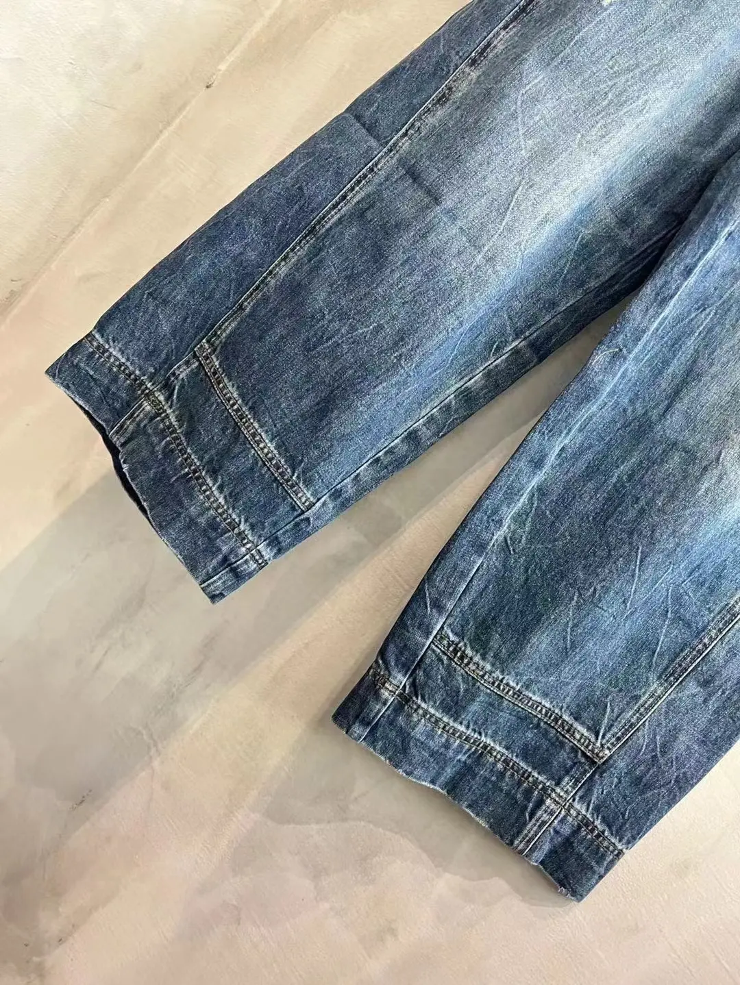 Turquoise Studded Relaxed-Fit Jeans D25519926 — view 7