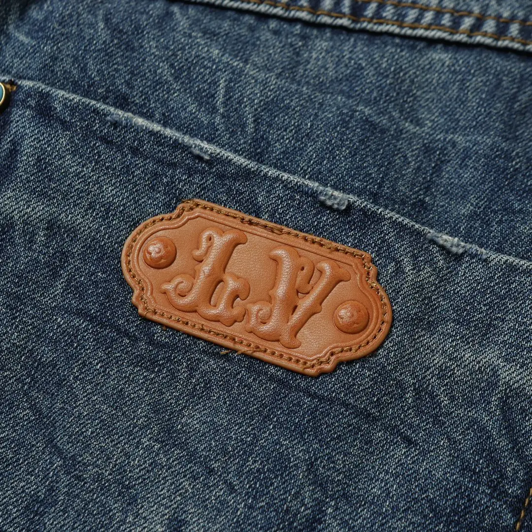 Turquoise Studded Relaxed-Fit Jeans D25519926 — view 16