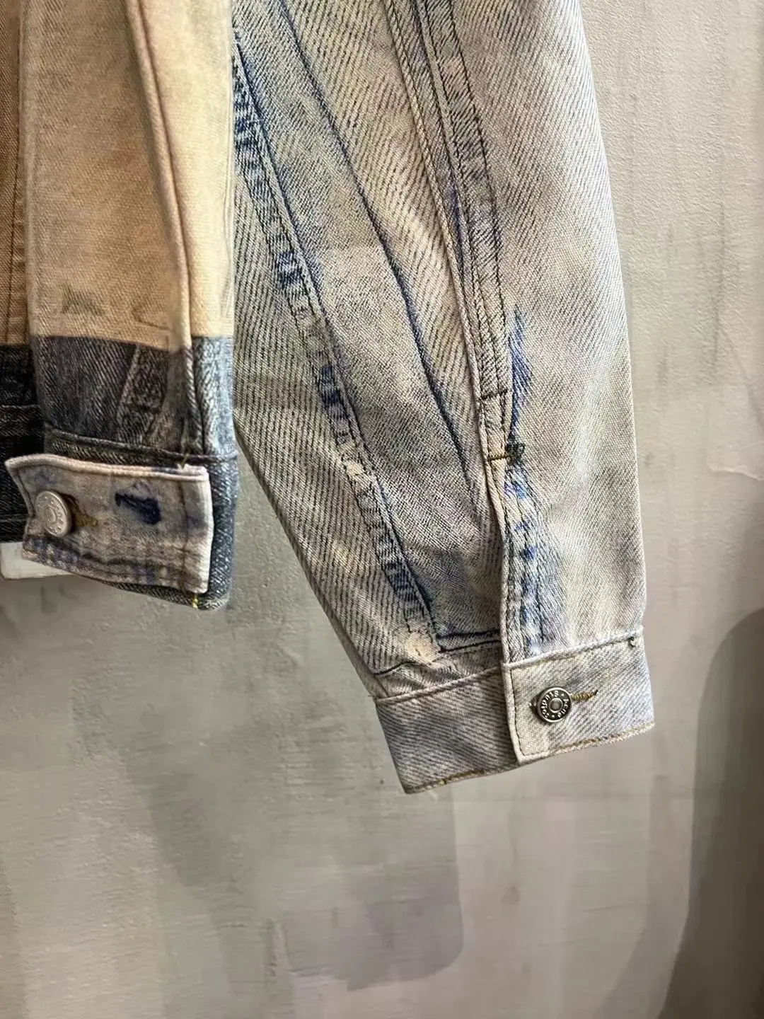 3D Trompe L'oeil Print Denim Jacket D26019923 — view 17