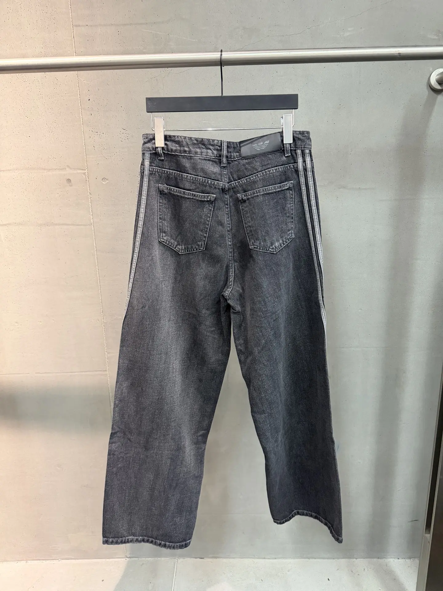 Washed Denim Three-Stripe Straight-Leg Jeans D19521843 — view 2