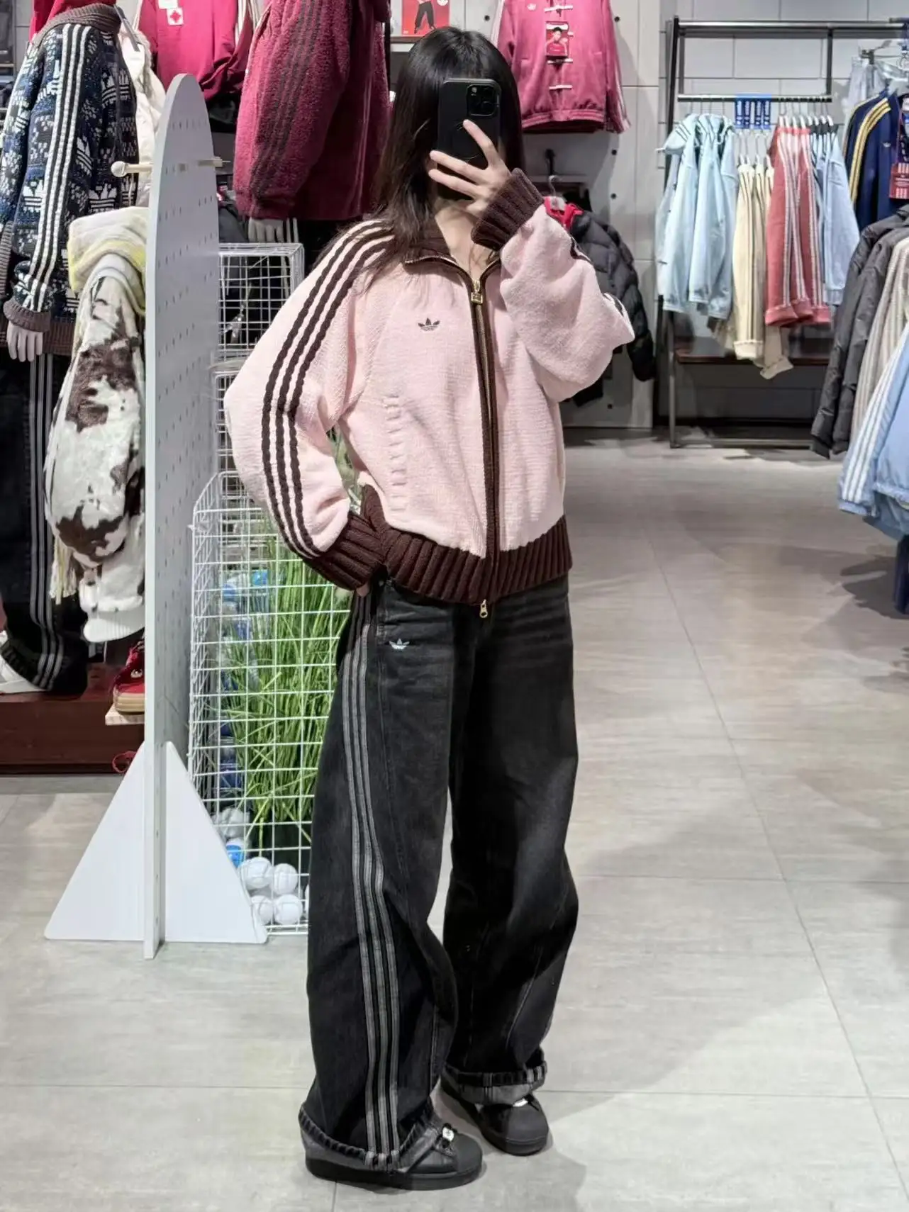 Adidas Originals Washed Wide-Leg Jeans D19521844 — view 7