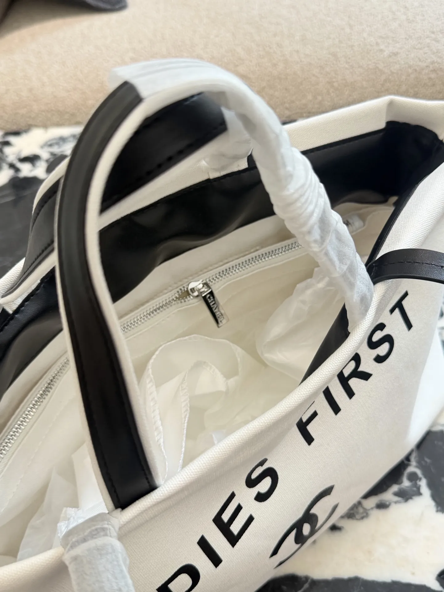 Ladies First Canvas Tote Bag D32017826 — view 7