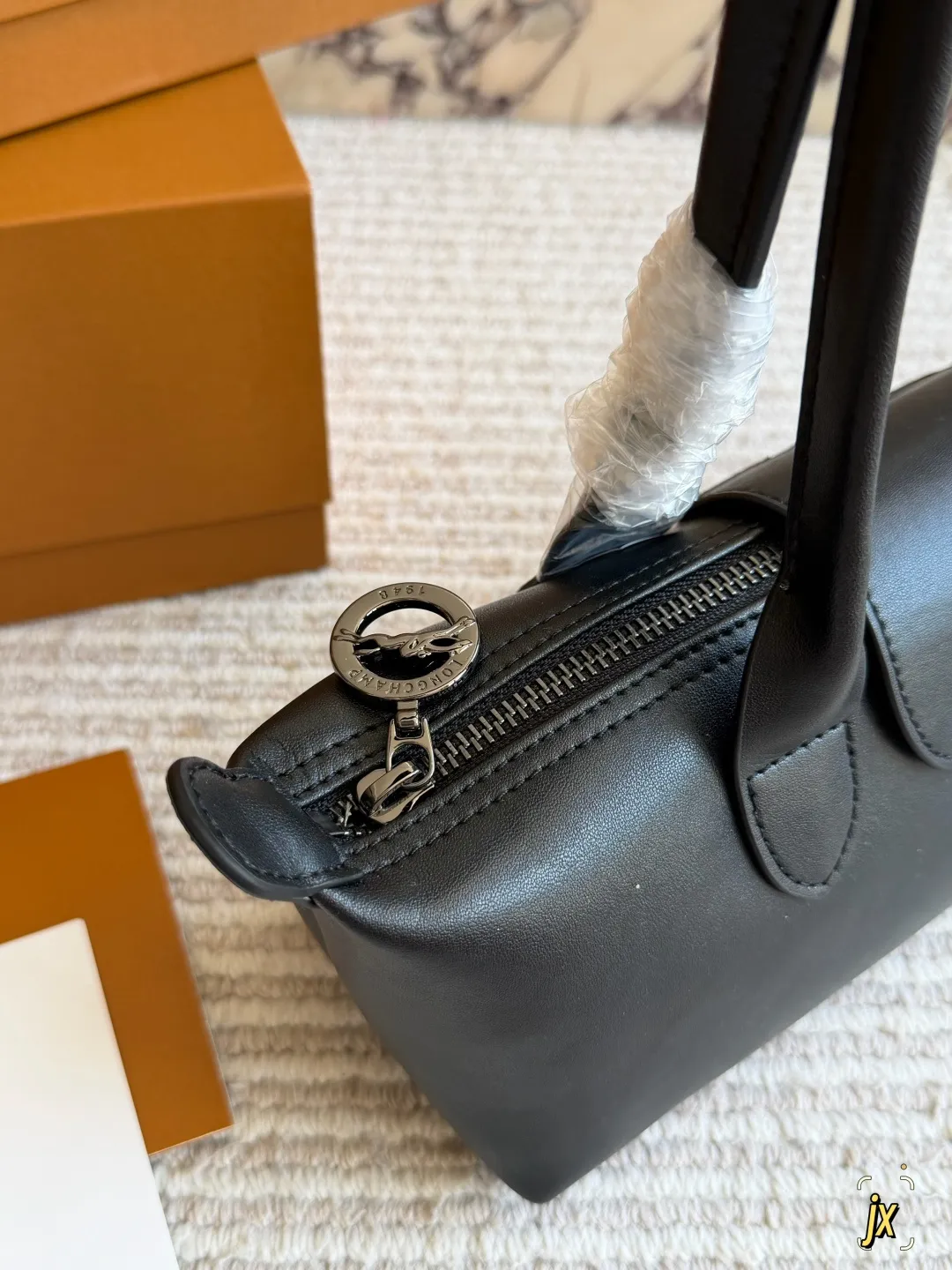 Longchamp Le Pliage Shoulder Bag D33017925 — view 3