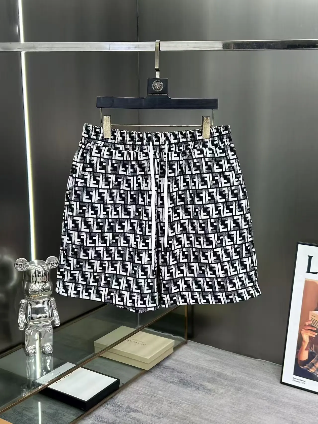 Logo-Jacquard Denim Shorts D15511454
