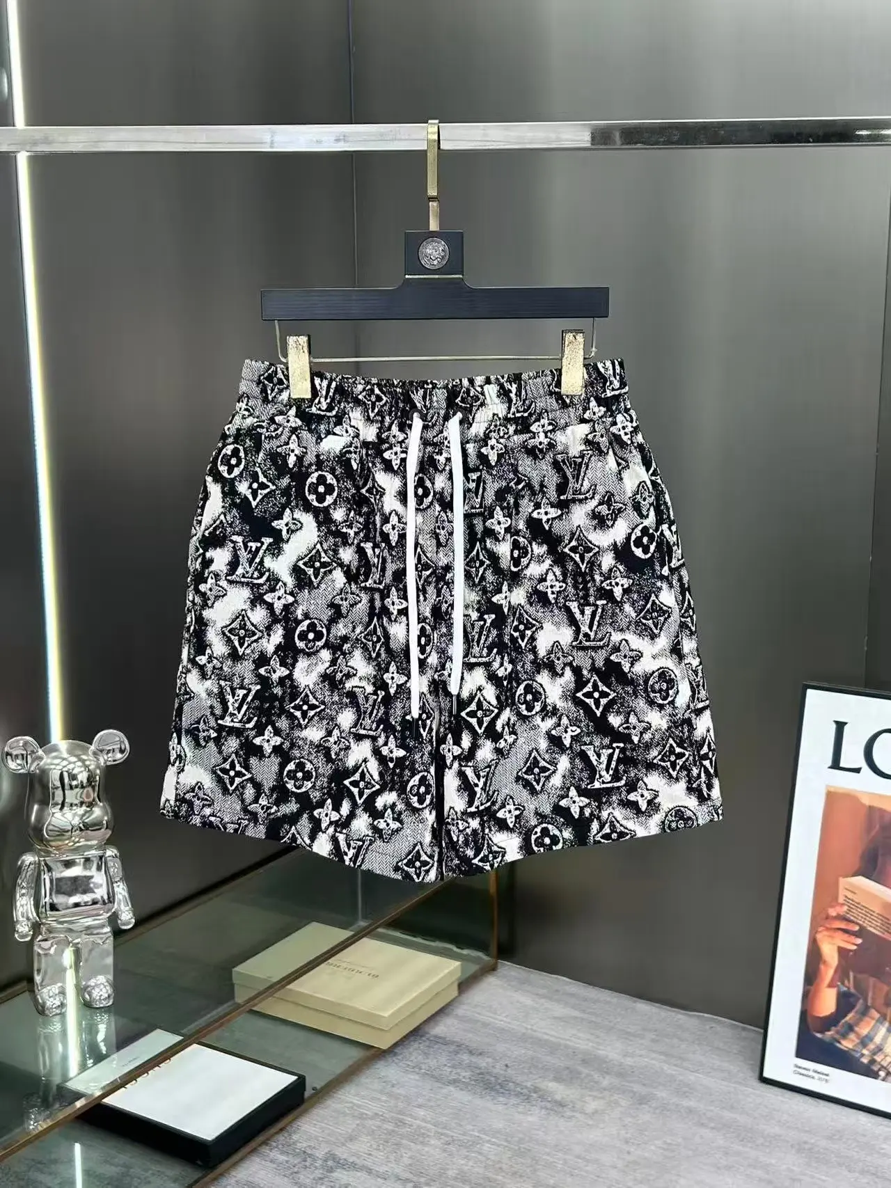 Monogram Jacquard Denim Shorts D15511452