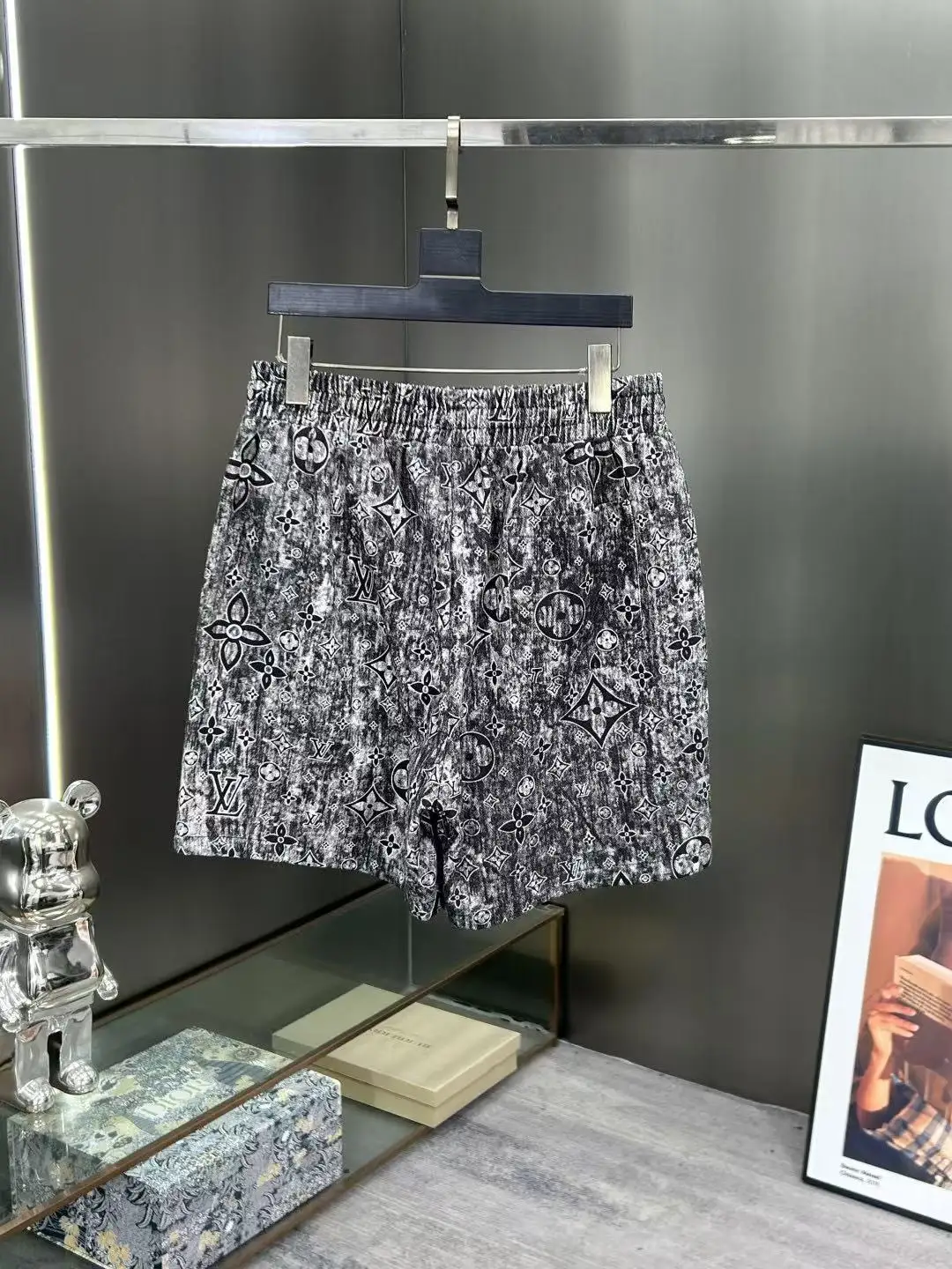 Monogram Jacquard Denim Shorts D15511450 — view 2