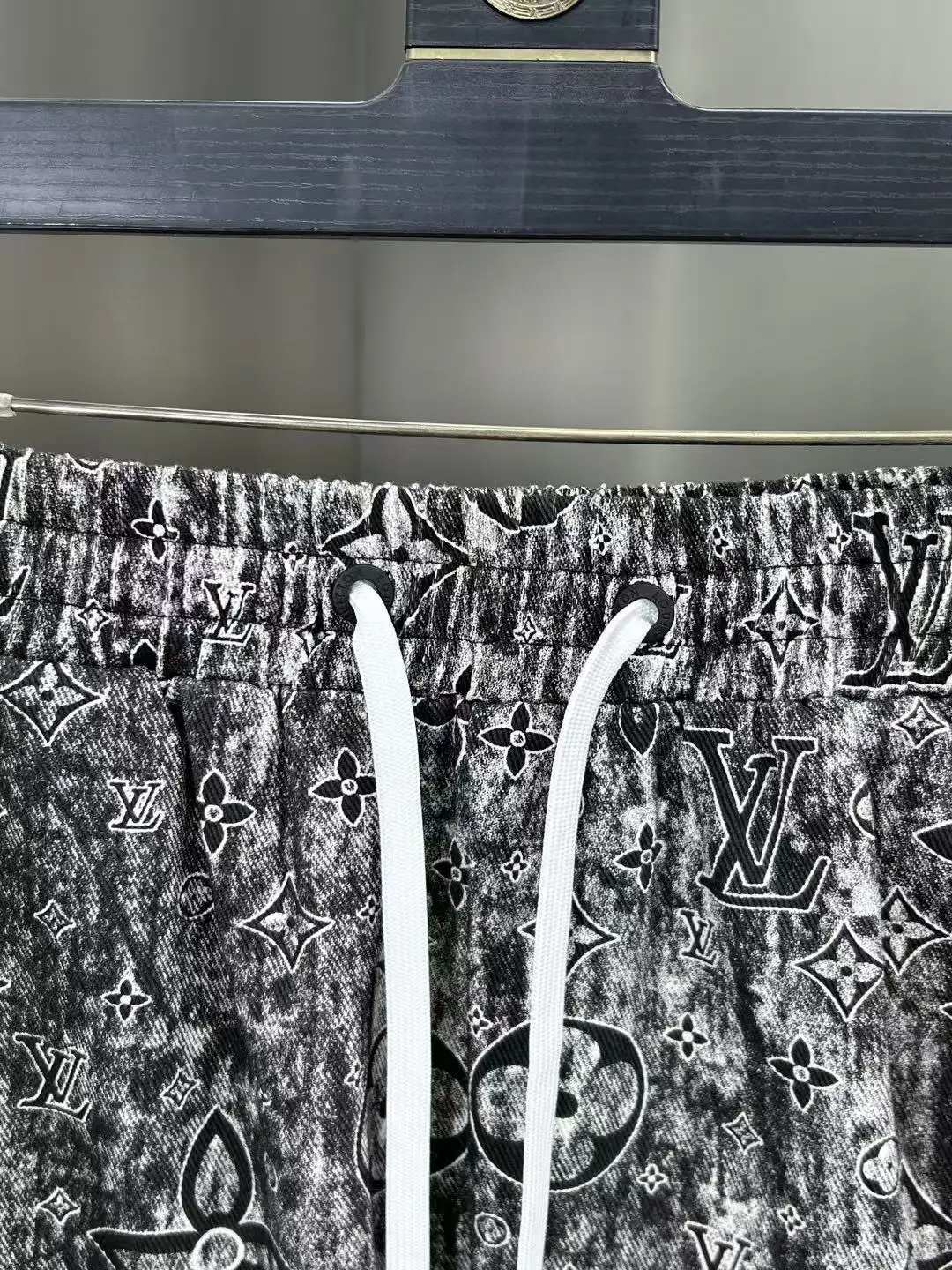 Monogram Jacquard Denim Shorts D15511450 — view 6