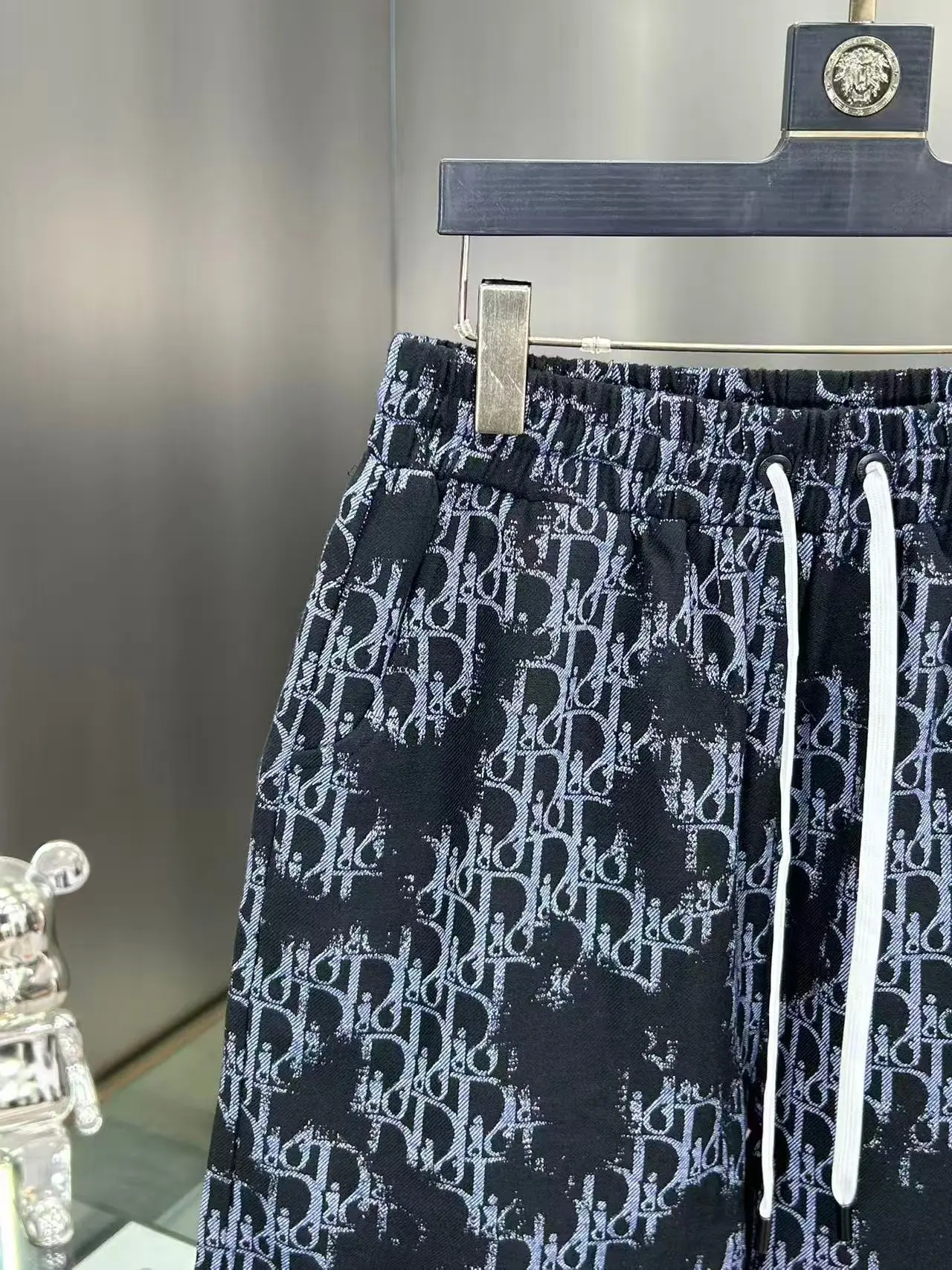 Oblique Jacquard Denim Shorts D15511456 — view 5