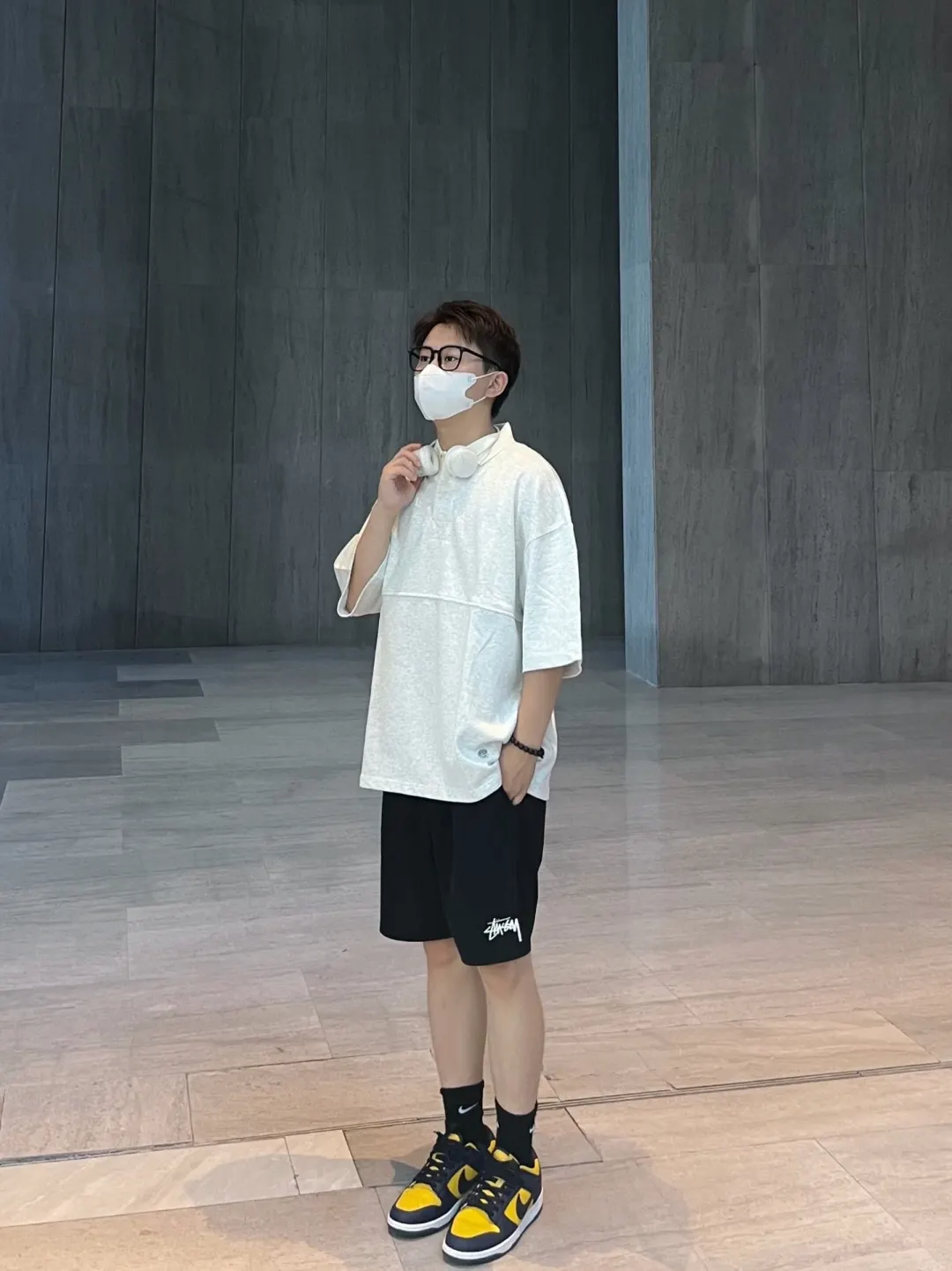 Nike x Stüssy Woven Water-Repellent Shorts D12524992 — view 24