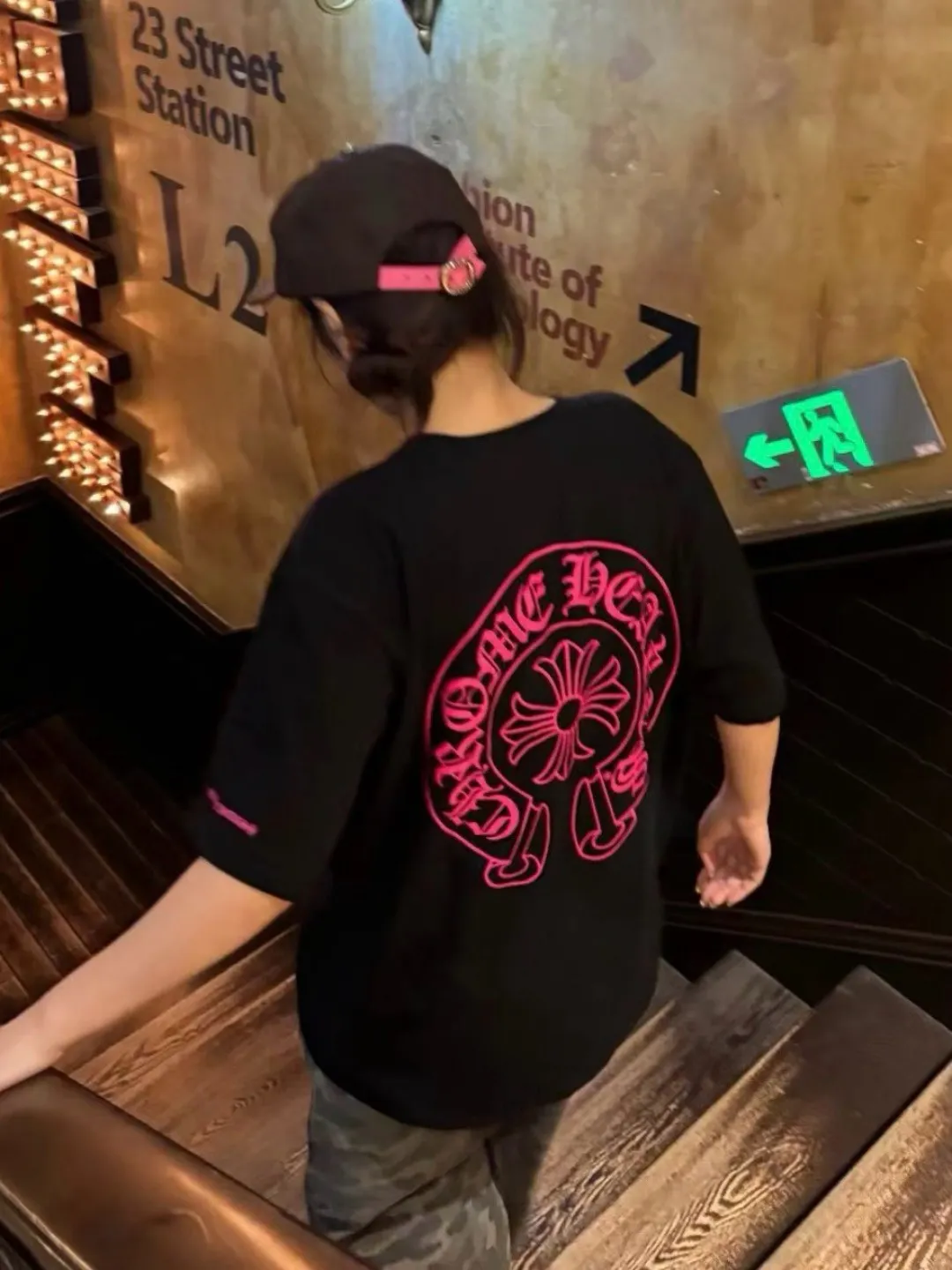 Chrome Hearts Horseshoe Embroidery T-Shirt D12024982 — view 20