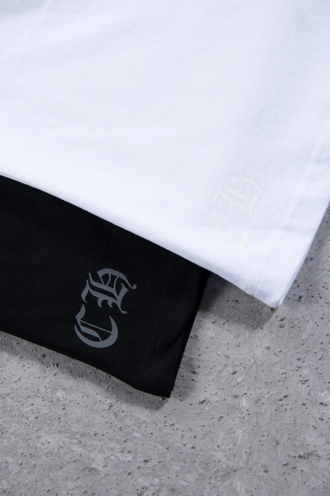 Chrome Hearts Horseshoe Embroidery T-Shirt D12024982 — view 51