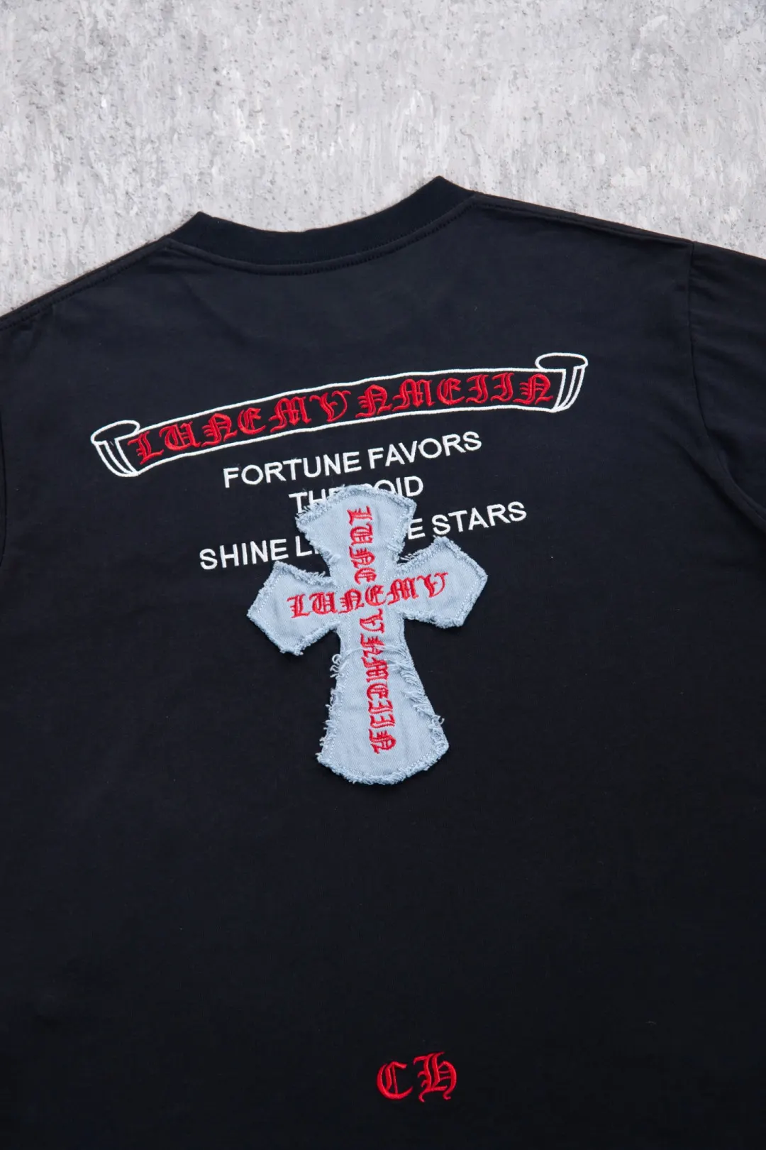 Embroidered Cross Logo Heavyweight Cotton T-Shirt D12524980 — view 15