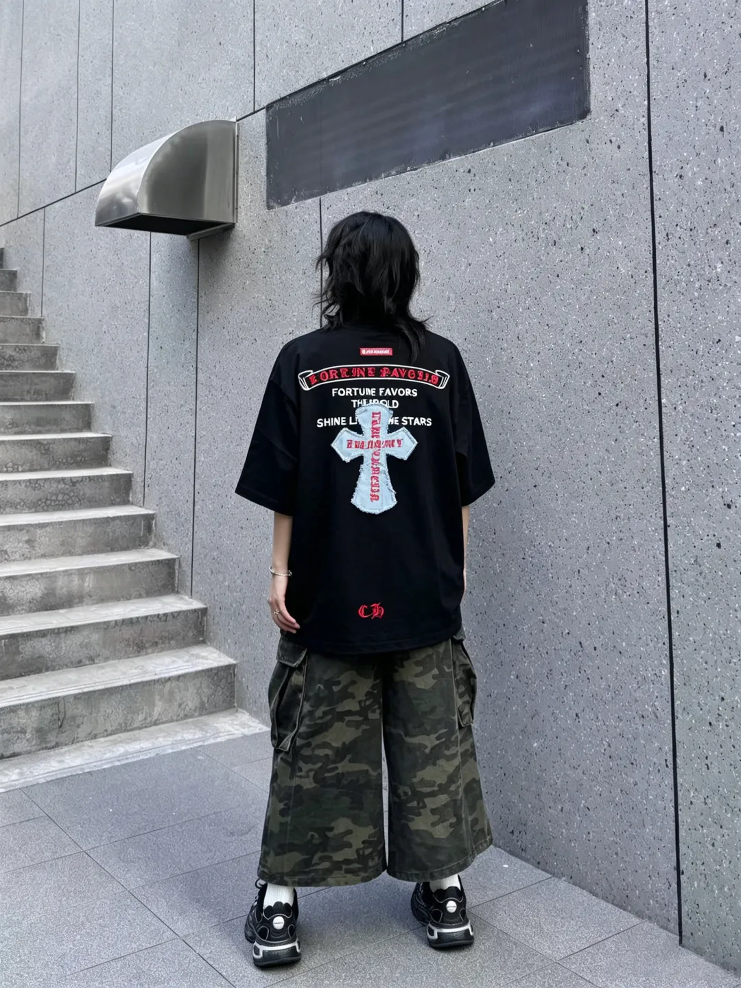Embroidered Cross Logo Heavyweight Cotton T-Shirt D12524980 — view 27