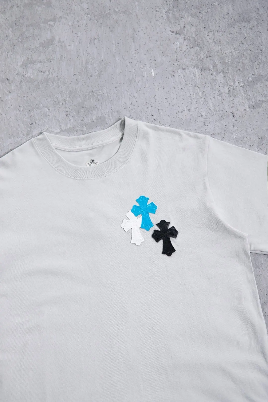 Leather Patch Heavyweight Cotton T-Shirt D12524979 — view 12