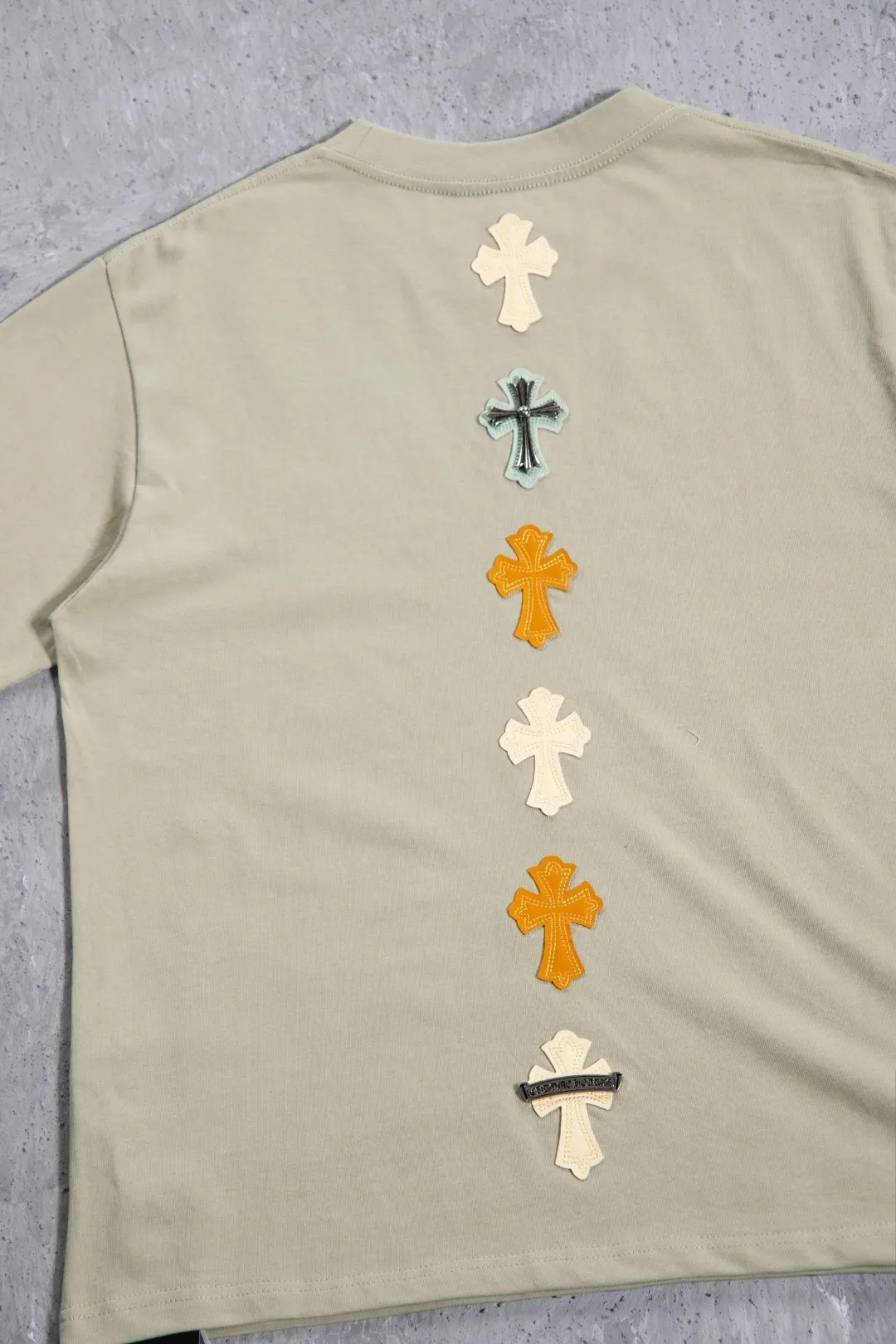 Leather Patch Heavyweight Cotton T-Shirt D12524979 — view 22