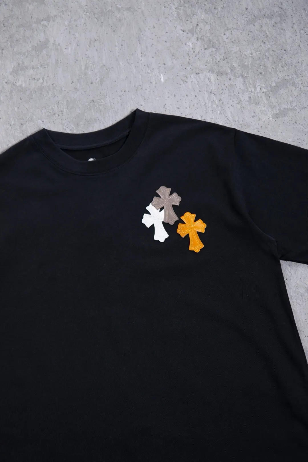 Leather Patch Heavyweight Cotton T-Shirt D12524979 — view 24