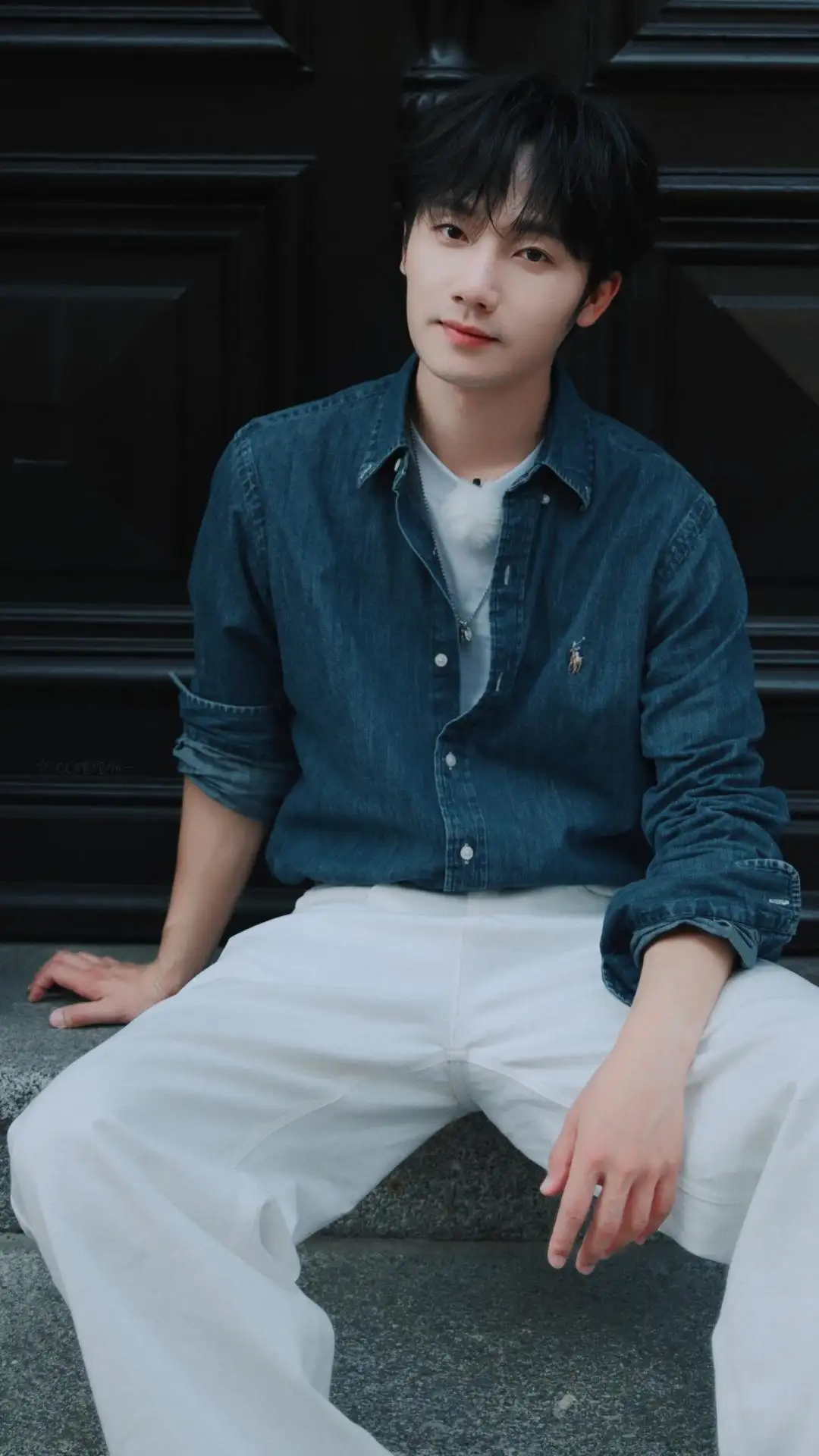 Embroidered Logo Washed Denim Shirt D17524999 — view 14