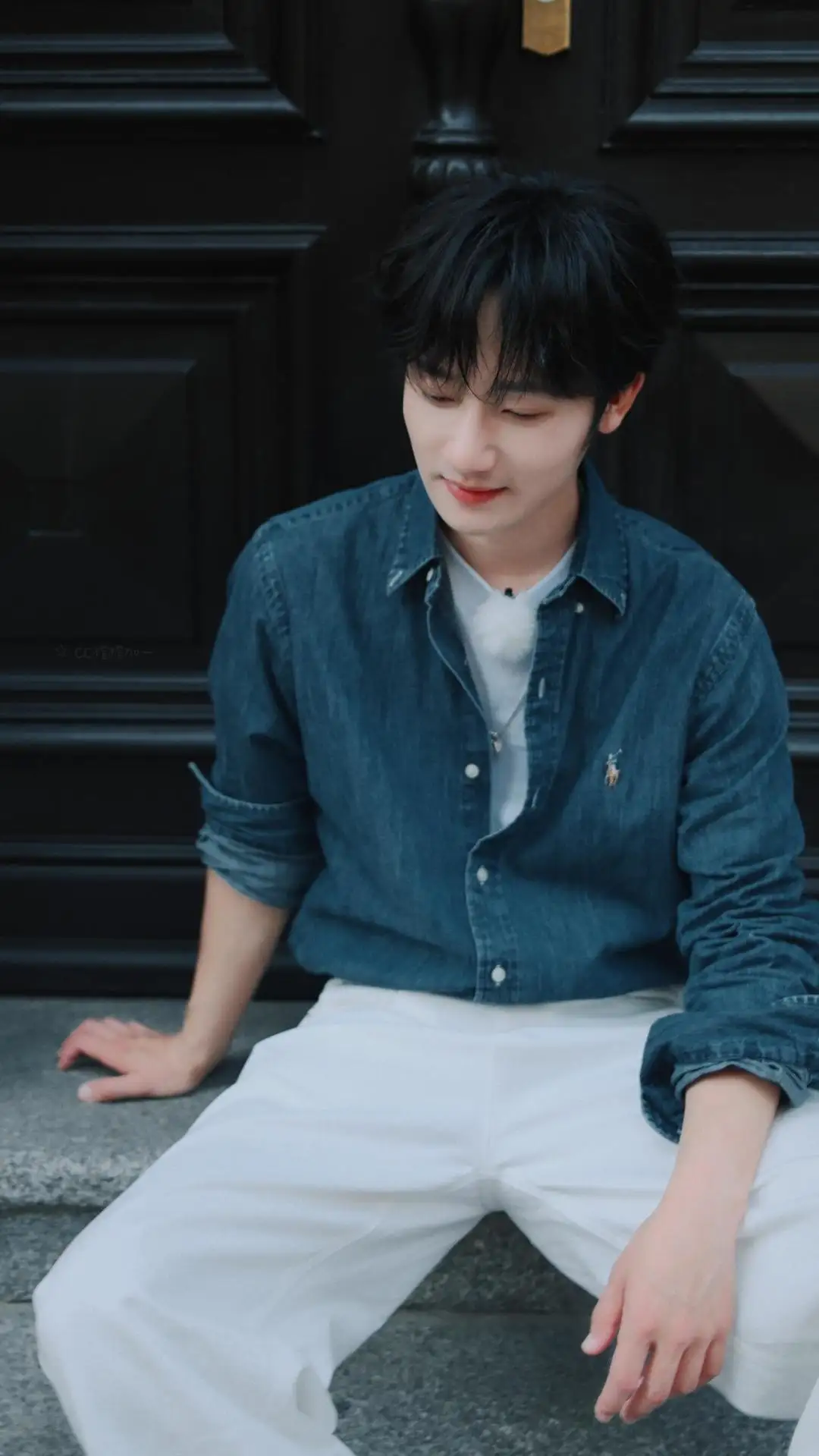 Embroidered Logo Washed Denim Shirt D17524999 — view 17