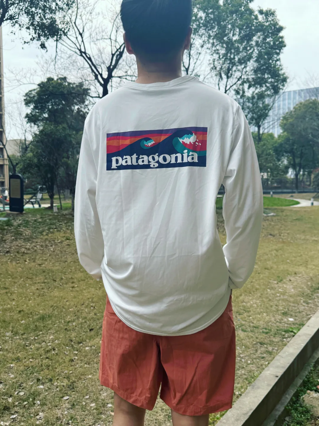 Capilene Cool Daily Long-Sleeve Graphic Shirt D12024995 — view 34