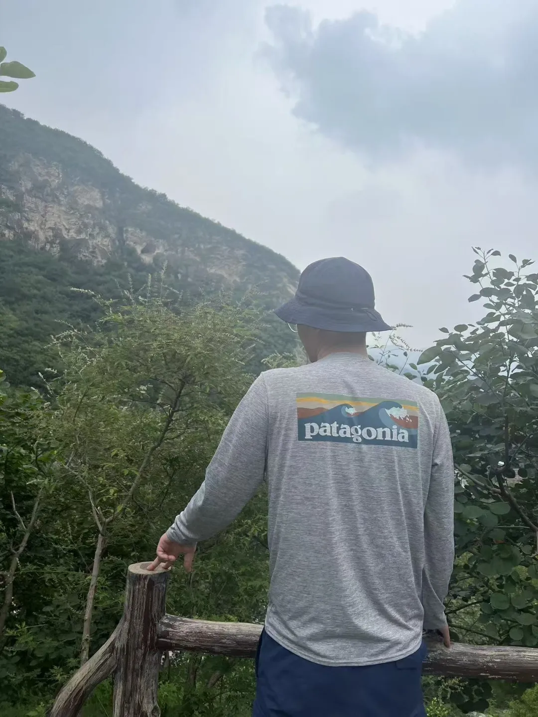Capilene Cool Daily Long-Sleeve Graphic Shirt D12024995 — view 57