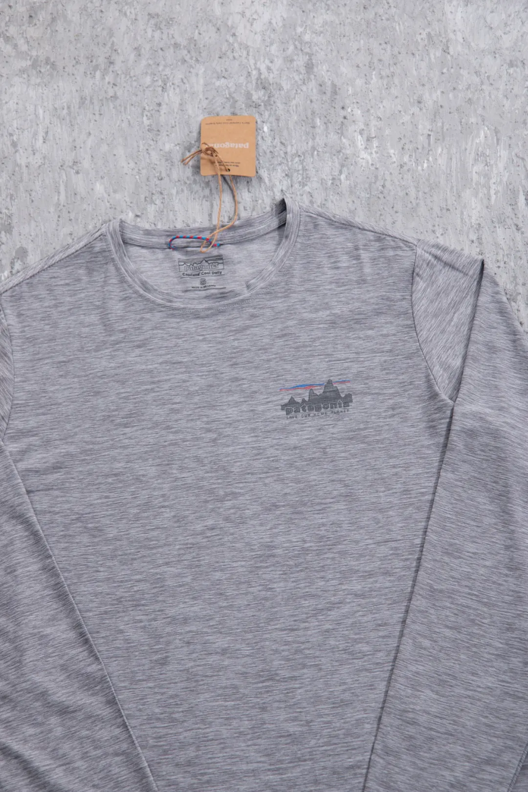 Capilene Cool Daily Graphic Long-Sleeve Shirt D12024994 — view 14
