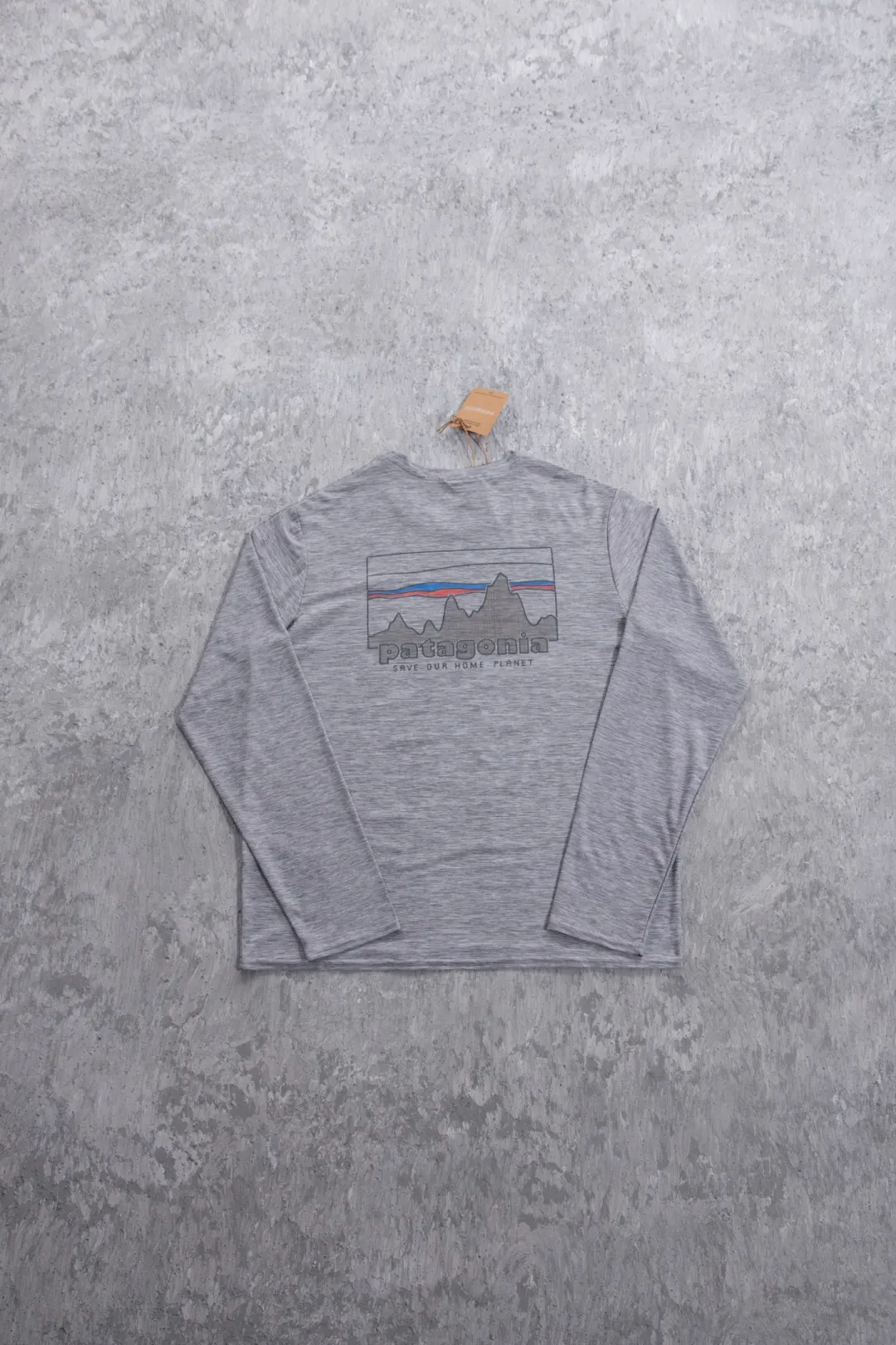 Capilene Cool Daily Graphic Long-Sleeve Shirt D12024994 — view 15