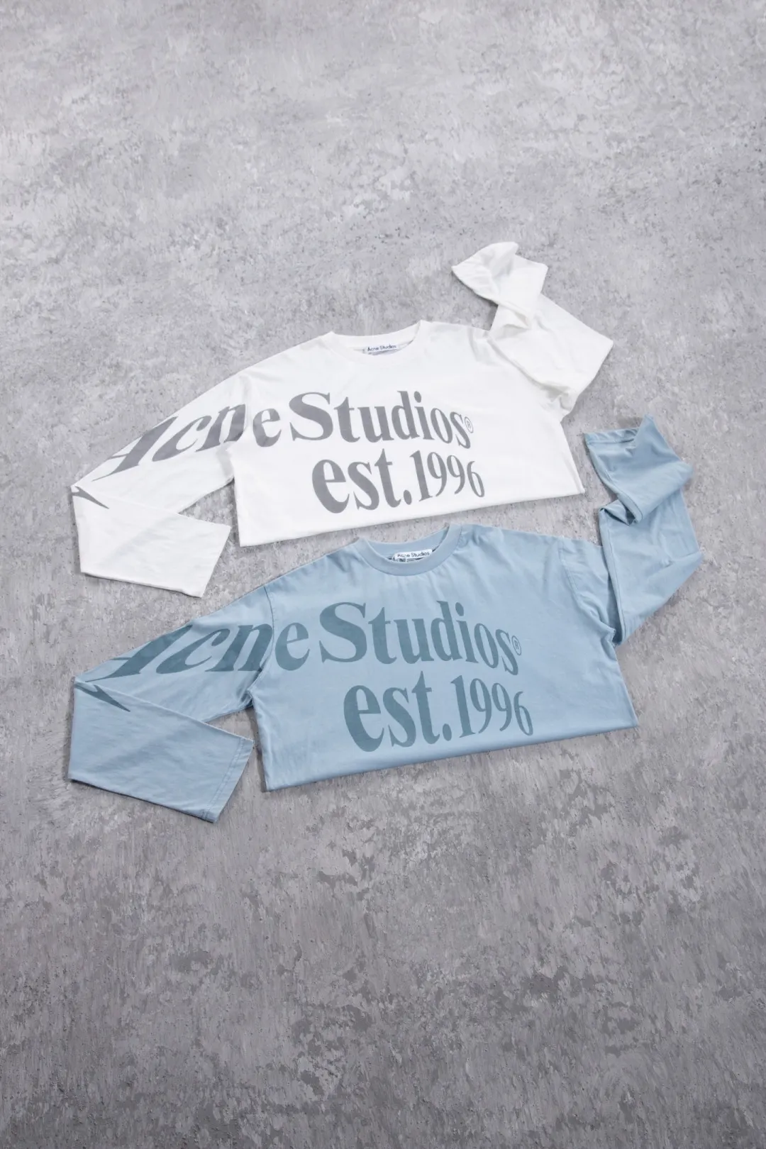 Logo-Print Cotton Long-Sleeve T-Shirt D13025002 — view 4