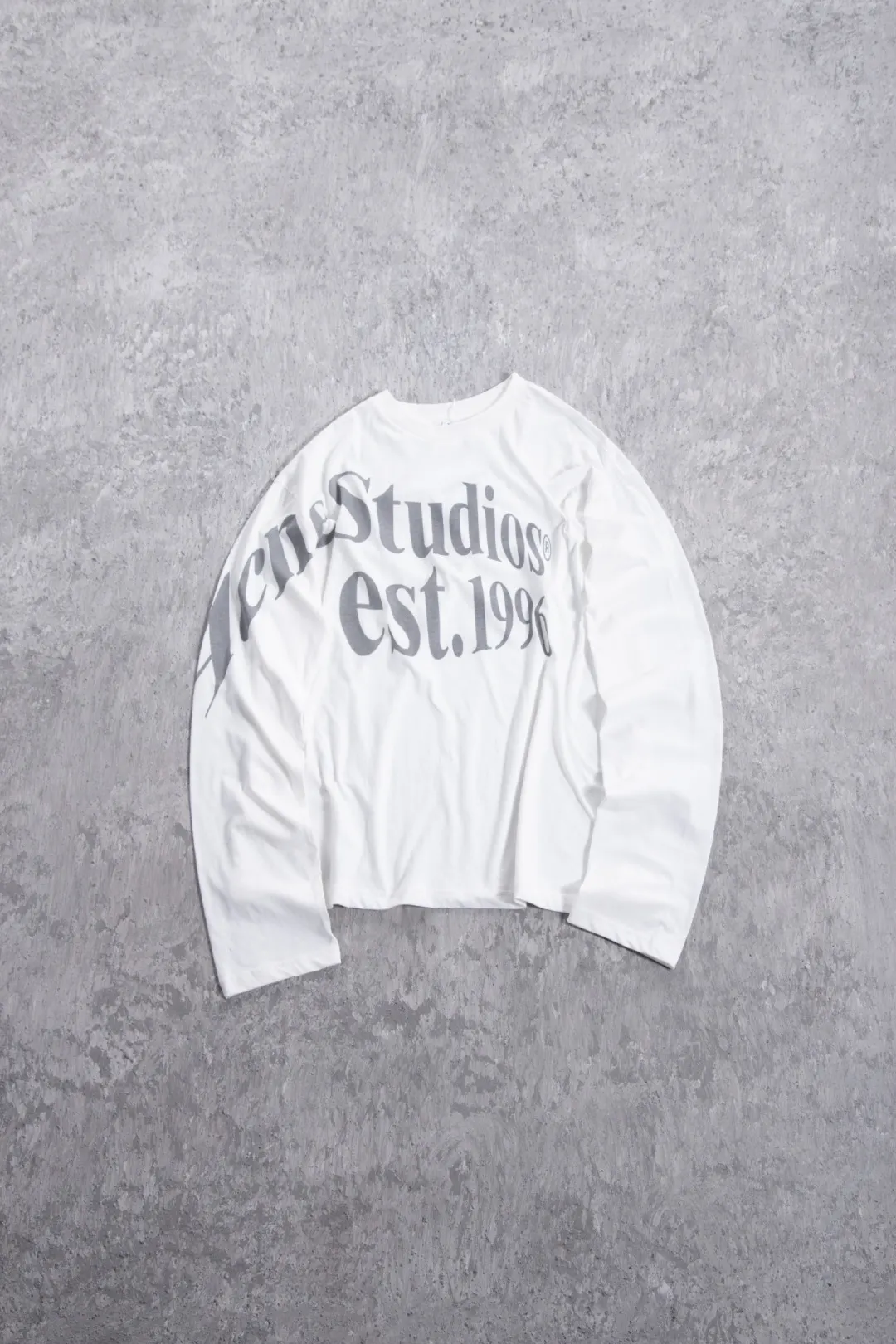 Logo-Print Cotton Long-Sleeve T-Shirt D13025002 — view 8