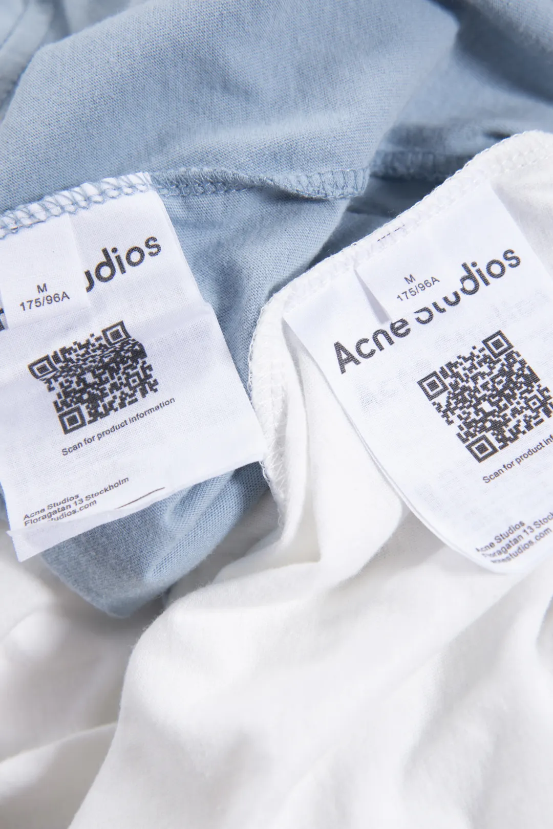 Logo-Print Cotton Long-Sleeve T-Shirt D13025002 — view 19
