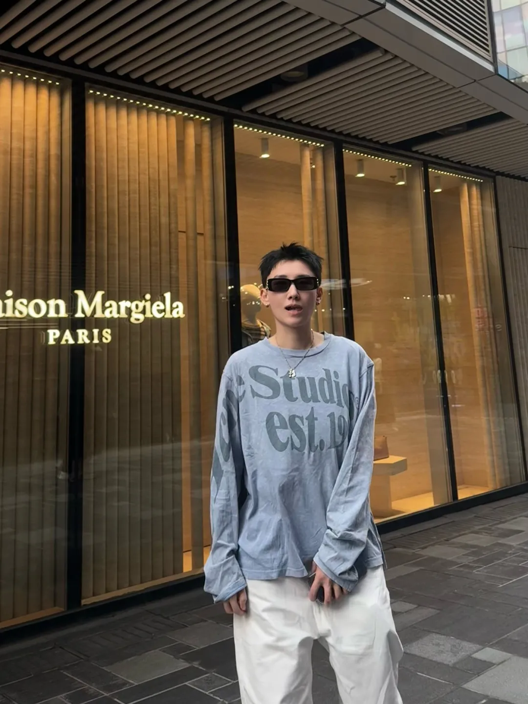 Logo-Print Cotton Long-Sleeve T-Shirt D13025002 — view 41
