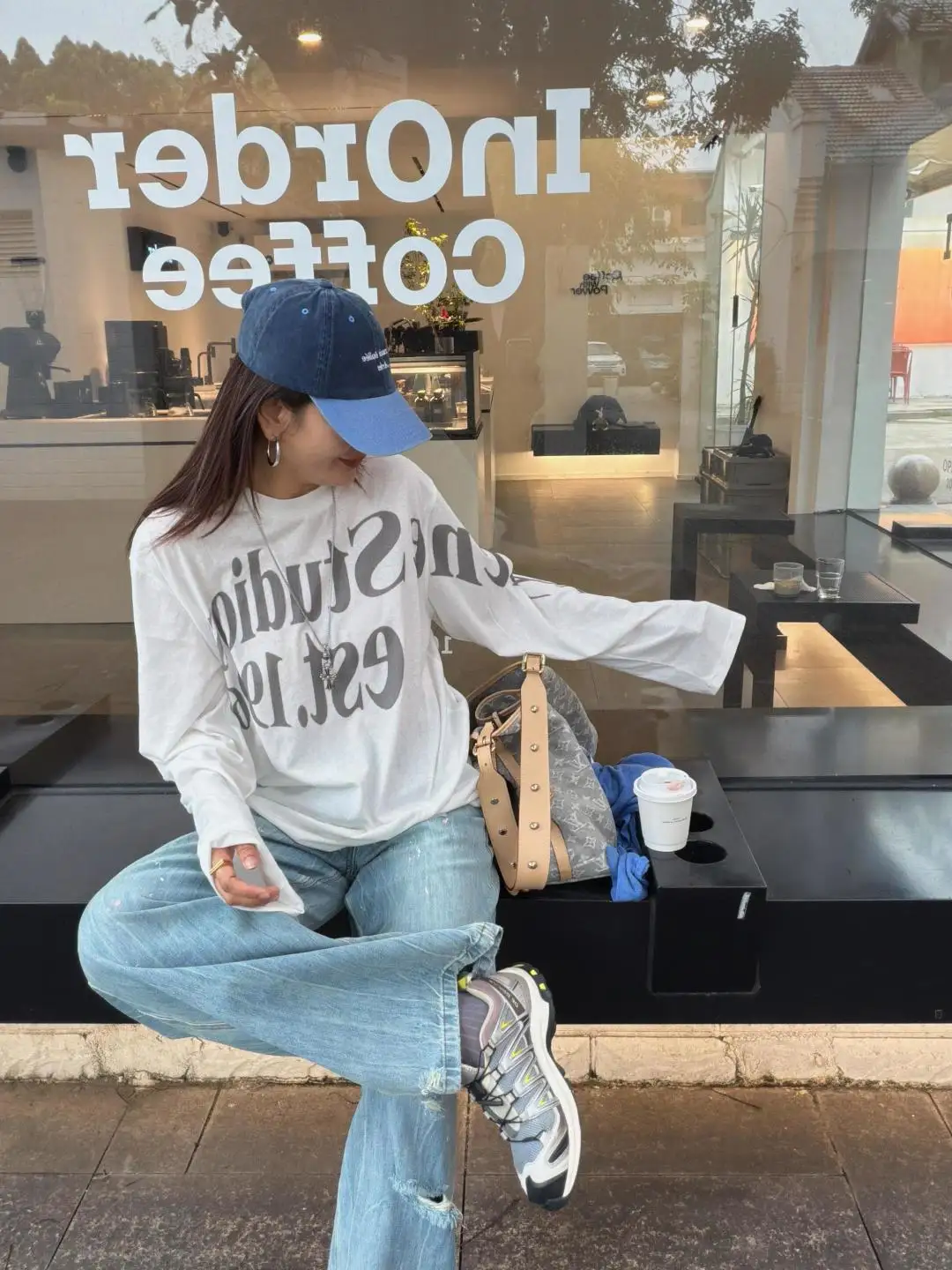 Logo-Print Cotton Long-Sleeve T-Shirt D13025002 — view 48