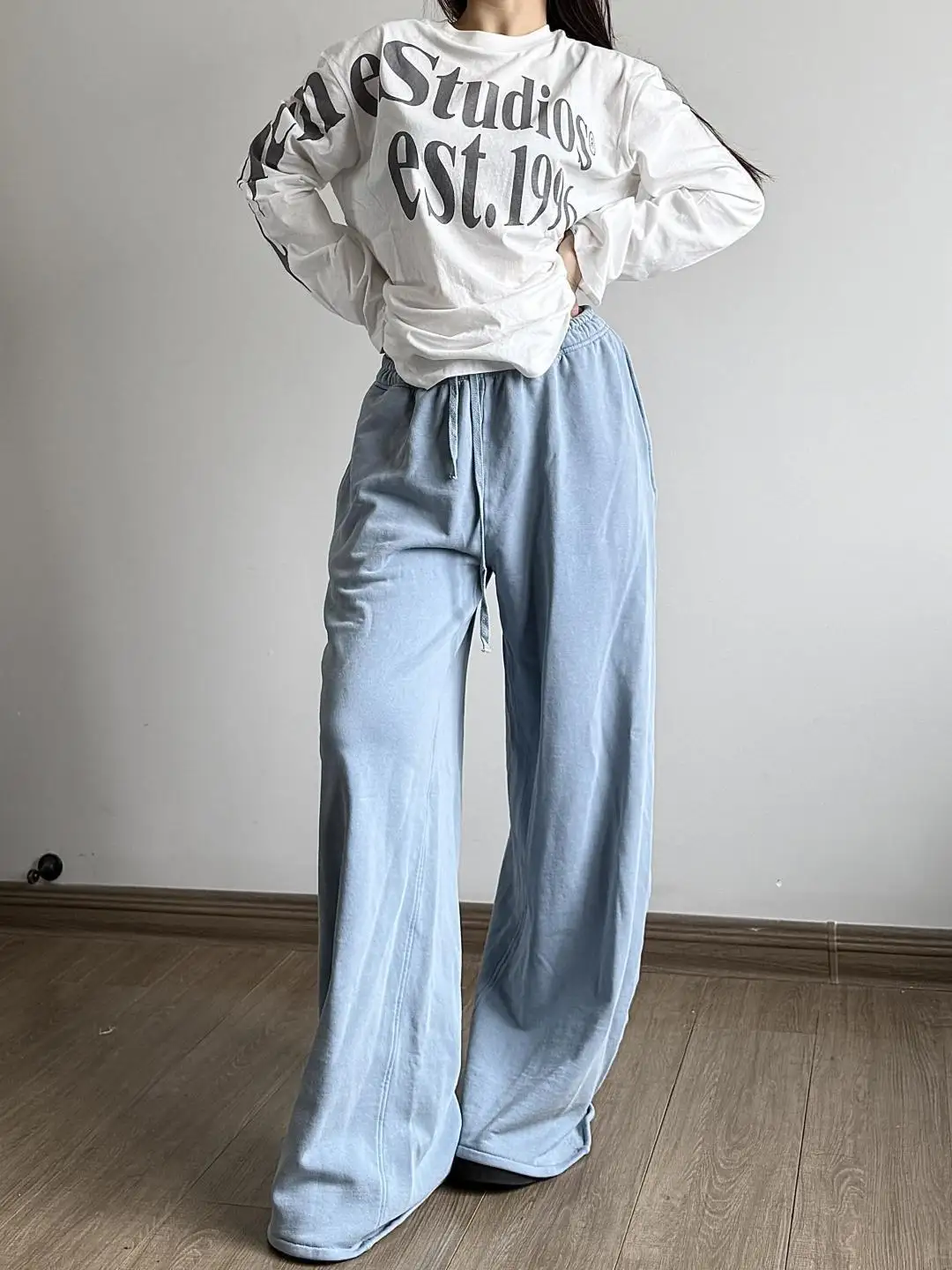 Logo-Print Cotton Long-Sleeve T-Shirt D13025002 — view 64