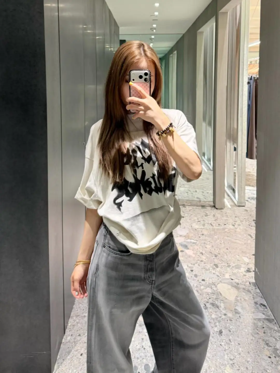 Logo Print Long-Sleeve T-Shirt D13025003 — view 41