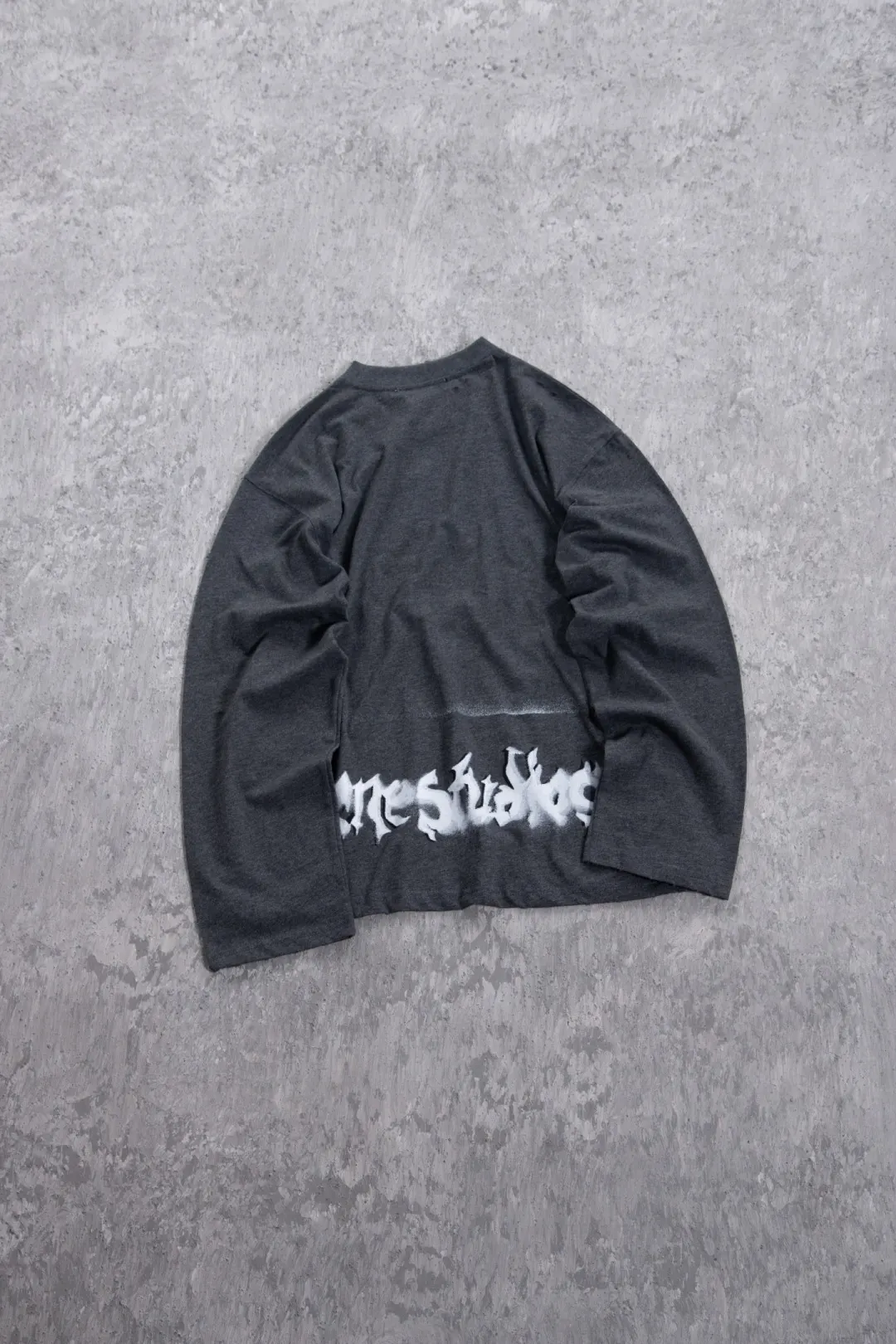 Logo Print Long-Sleeve T-Shirt D13025003 — view 55
