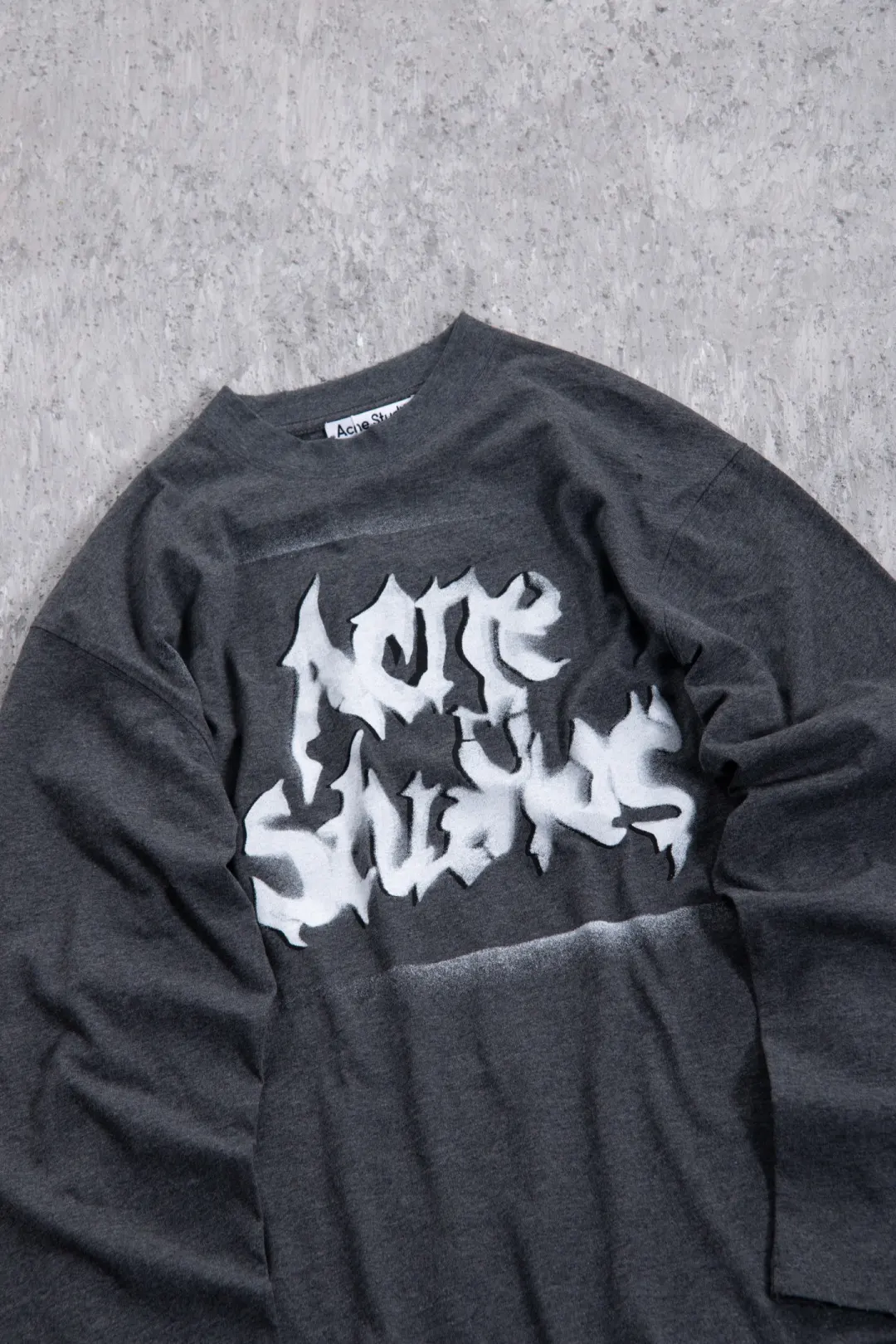 Logo Print Long-Sleeve T-Shirt D13025003 — view 58