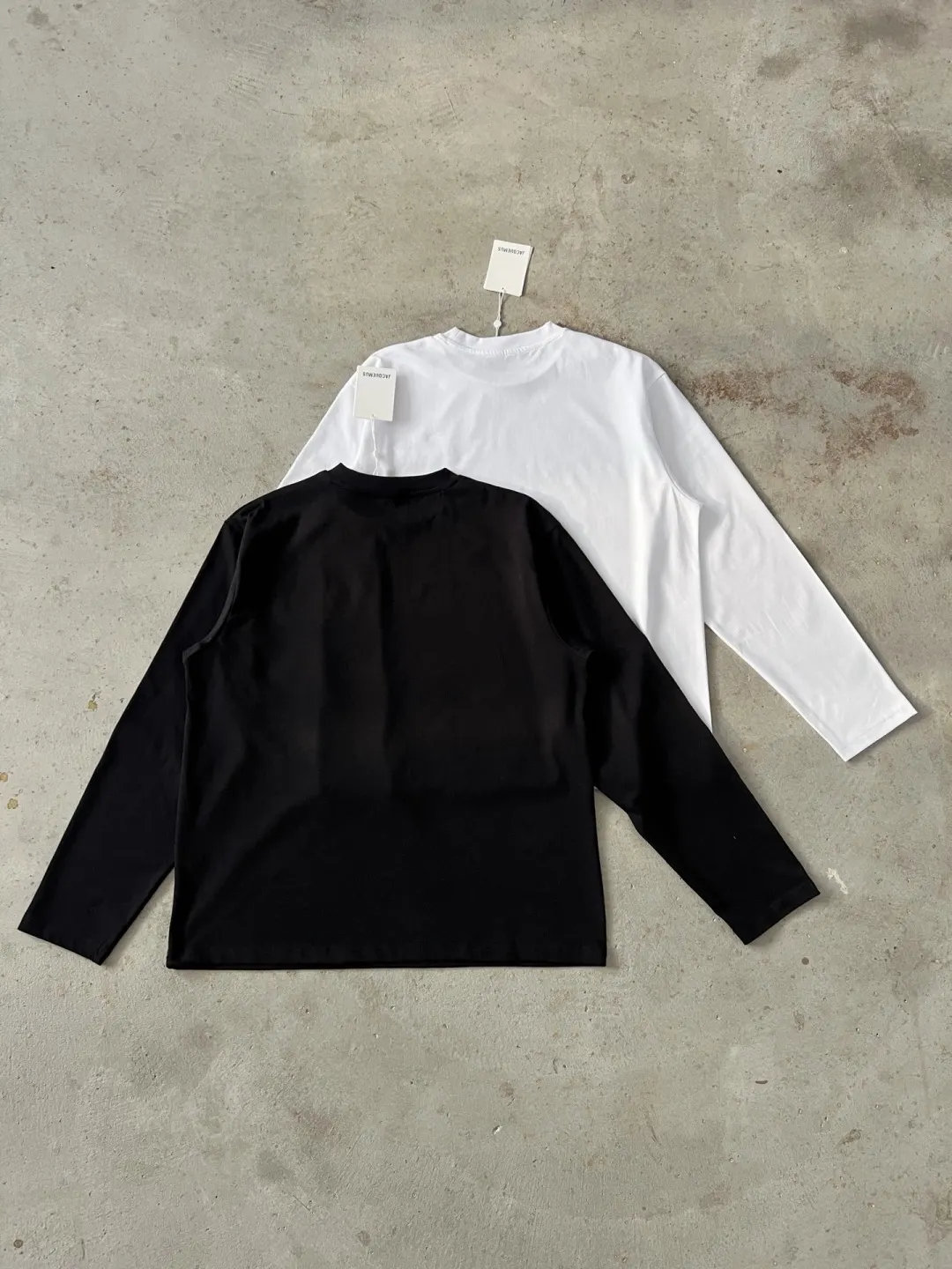 Logo-Patch Long-Sleeve Cotton T-Shirt D13024991 — view 3