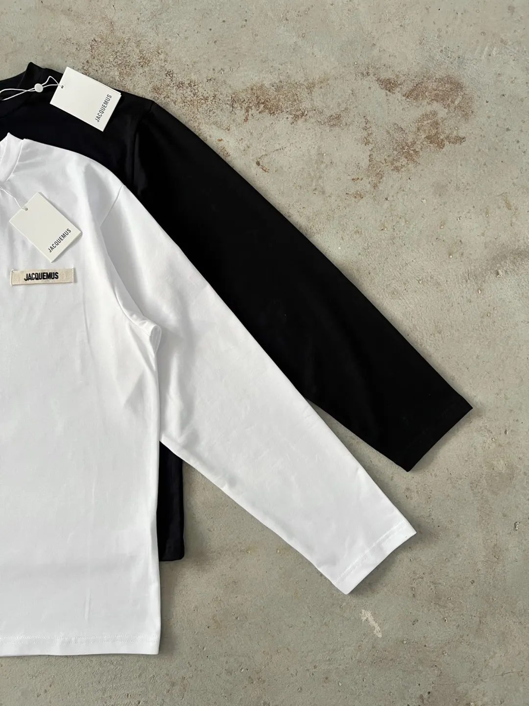 Logo-Patch Long-Sleeve Cotton T-Shirt D13024991 — view 5