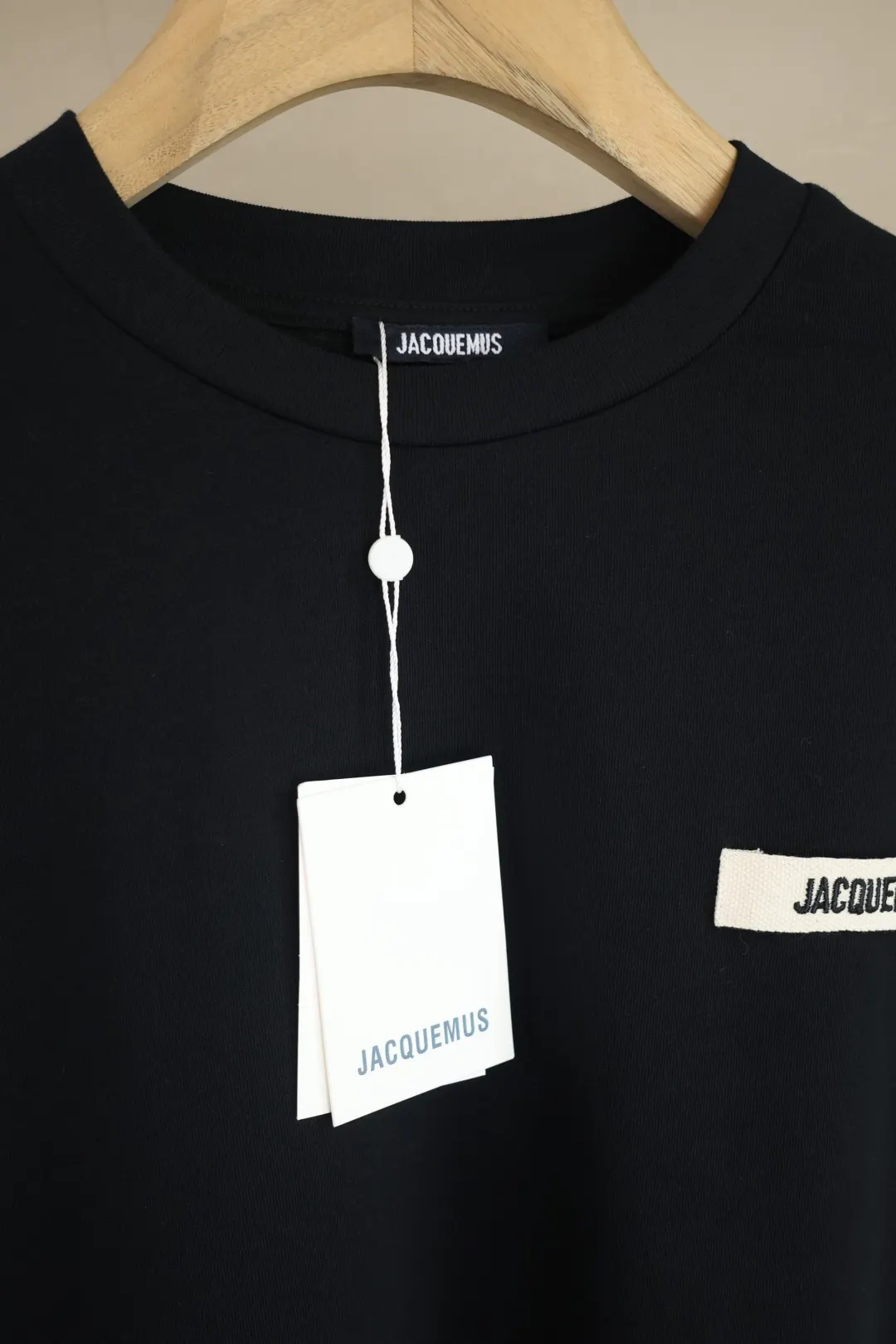 Logo-Patch Long-Sleeve Cotton T-Shirt D13024991 — view 16