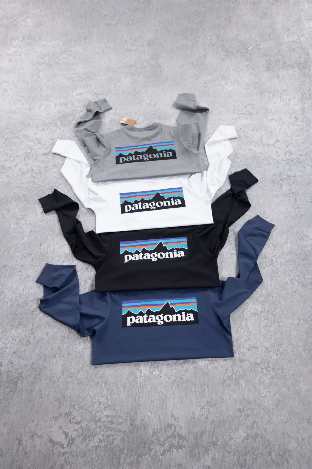 P-6 Logo Response Long-Sleeve T-Shirt D12024989 — view 2