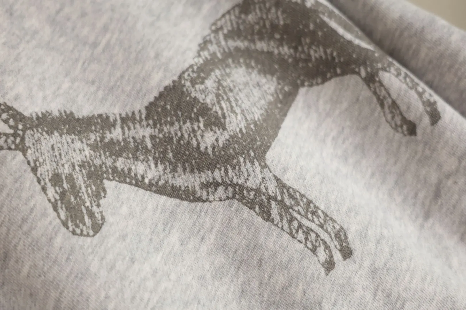 Donkey Sketch Print Crew-Neck Sweatshirt D15025007 — view 9