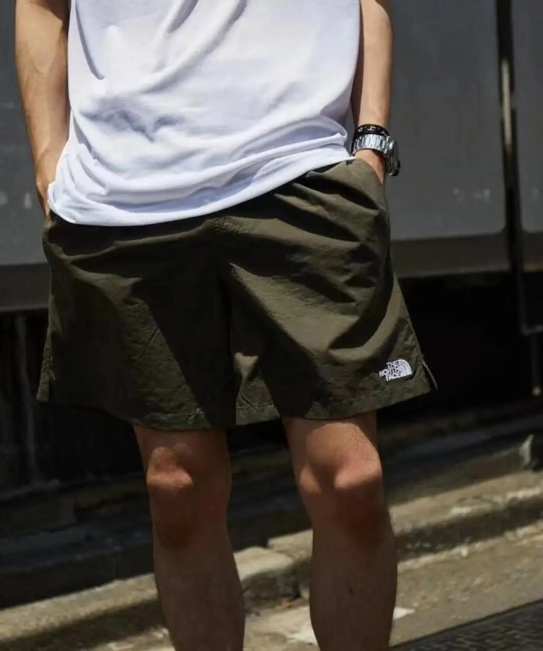 Embroidered Logo Quick-Dry Shorts D12525004 — view 11
