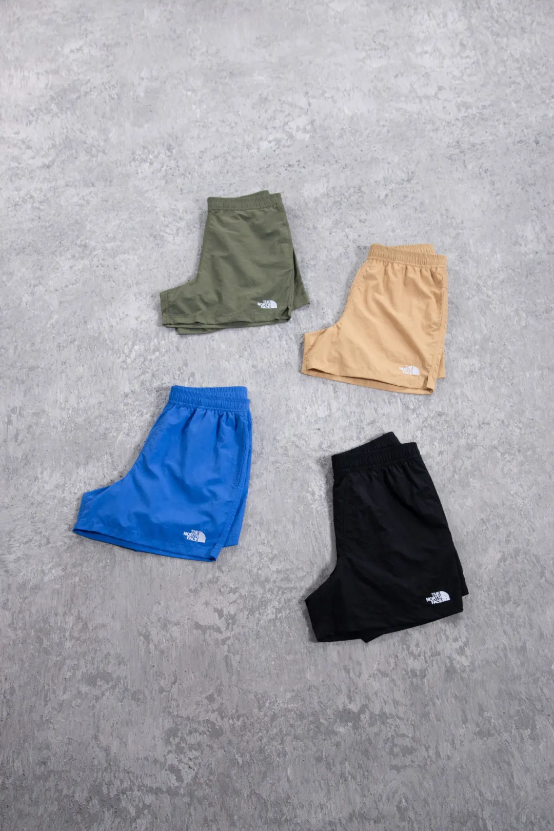 Embroidered Logo Quick-Dry Shorts D12525004 — view 30