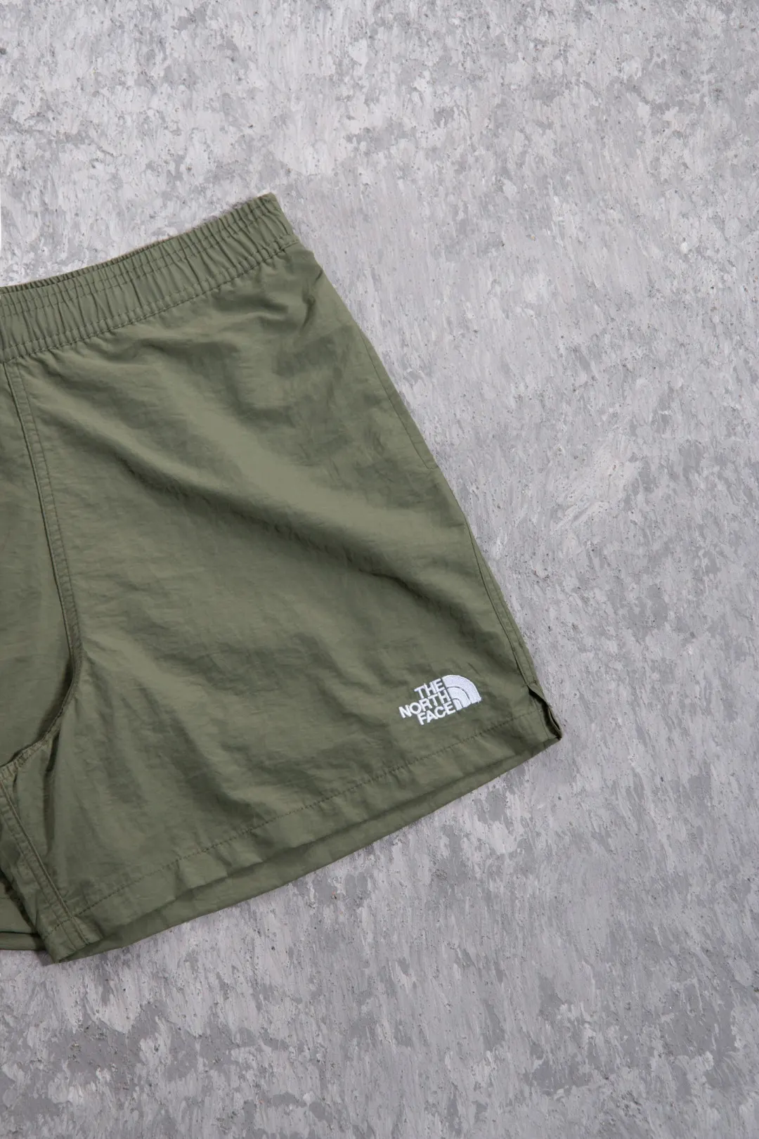 Embroidered Logo Quick-Dry Shorts D12525004 — view 40